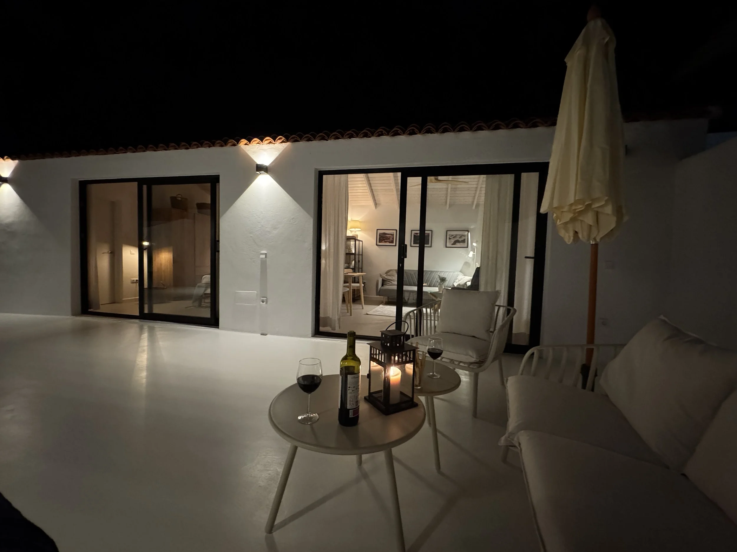 Evening patio lounge atmosphere at Casita Coco Lanzarote