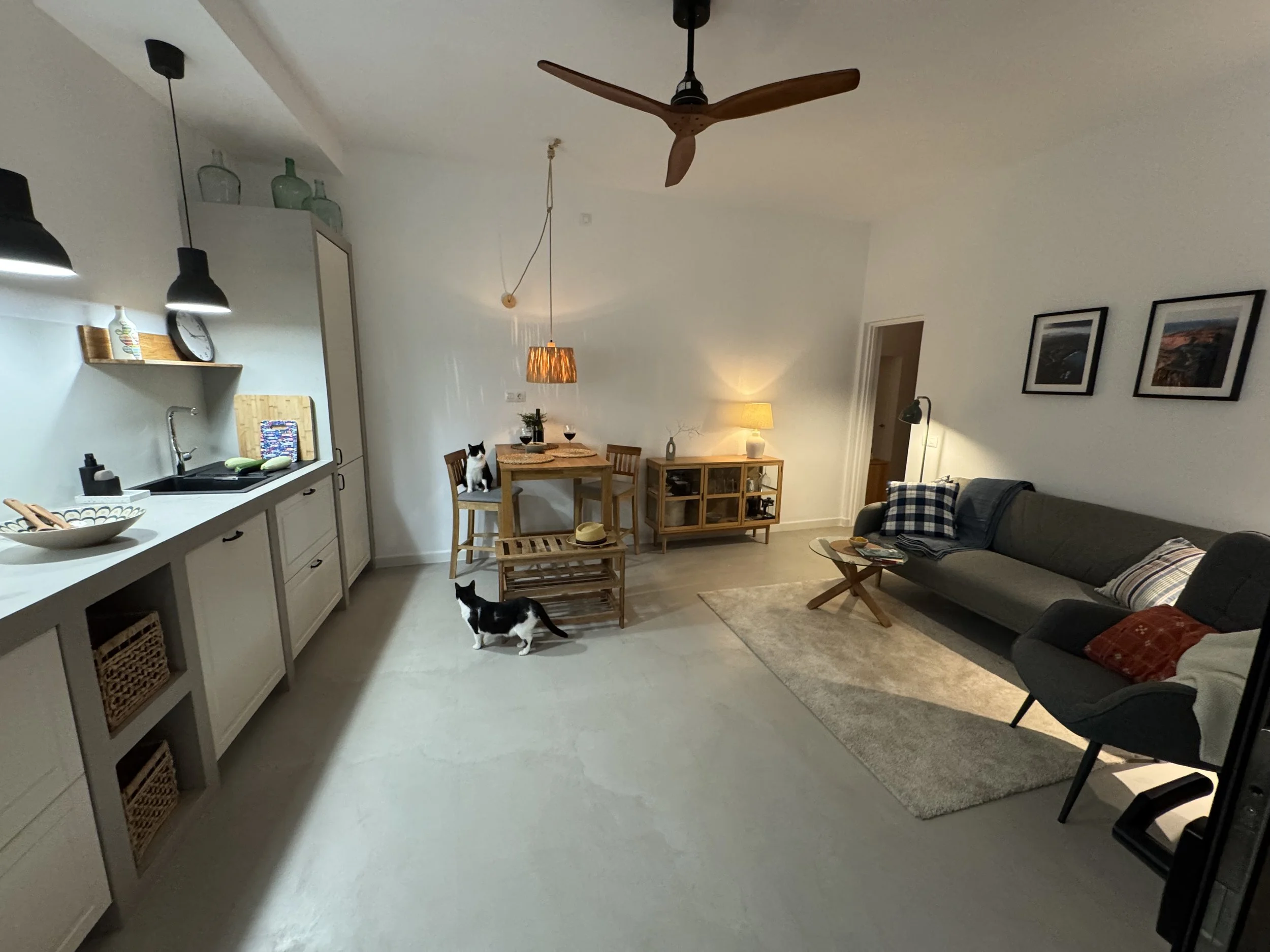 Open-plan boutique apartment in evening atmosphere at Casita Luna Lanzarote