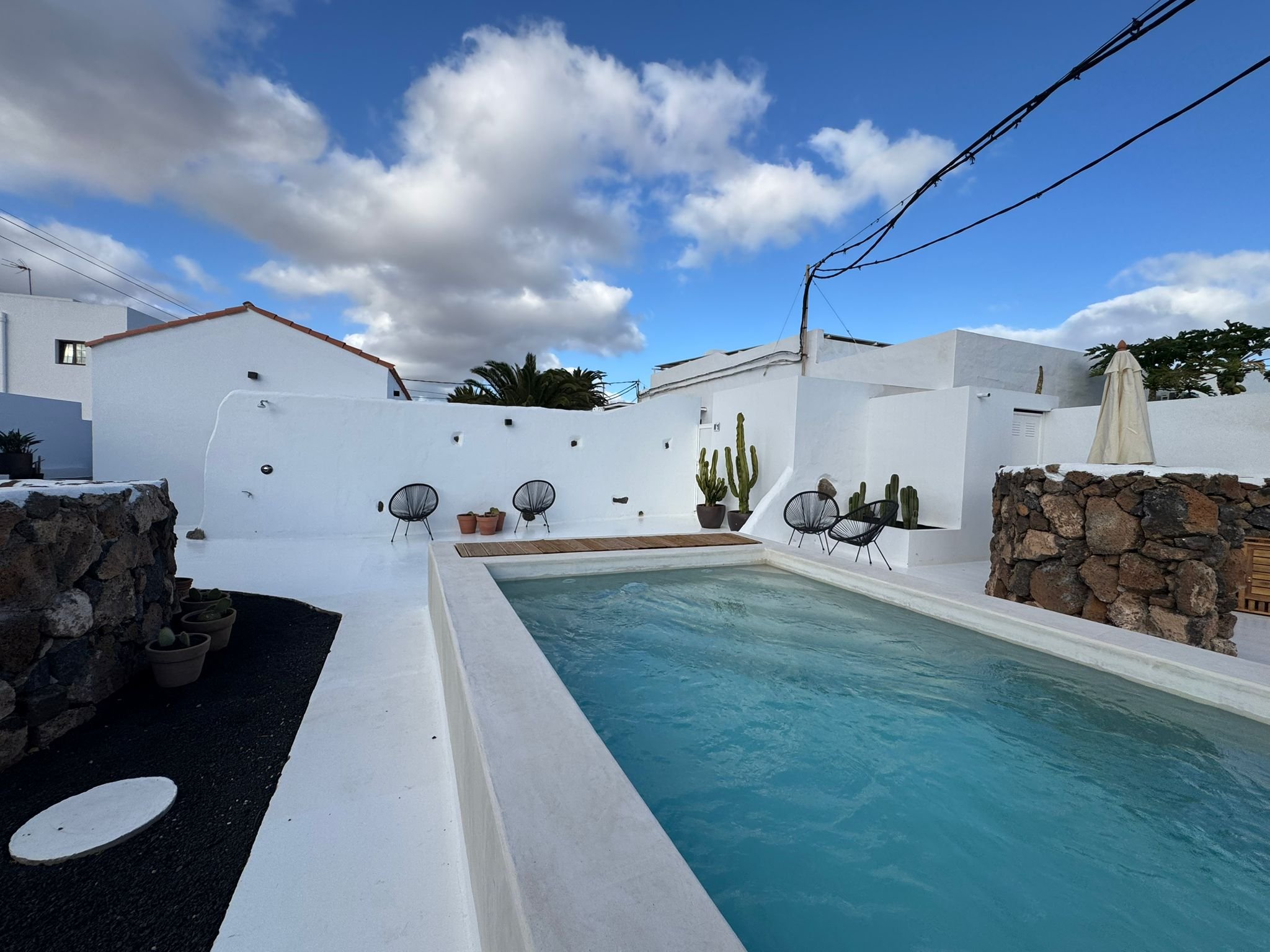 holiday private rent with private pool, private terraces, very high reviews high client satisfaction, cozy intimate, delightful holidays in Lanzarote, satifsying stay in canary islands, beautiful design, attention to details and client service