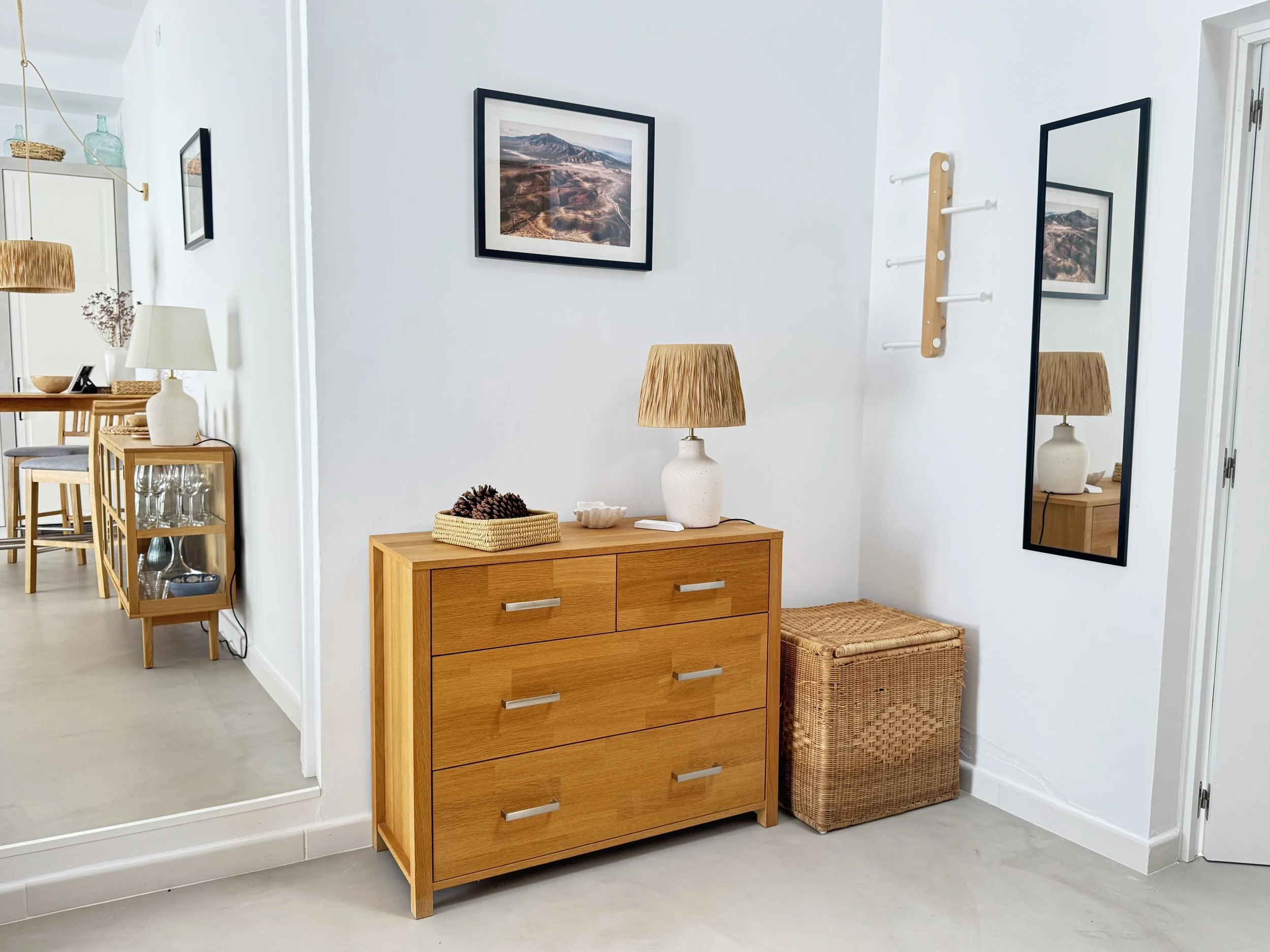holiday private rent with private pool, private terraces, very high reviews high client satisfaction, cozy intimate, delightful holidays in Lanzarote, satifsying stay in canary islands, beautiful design, attention to details and client service