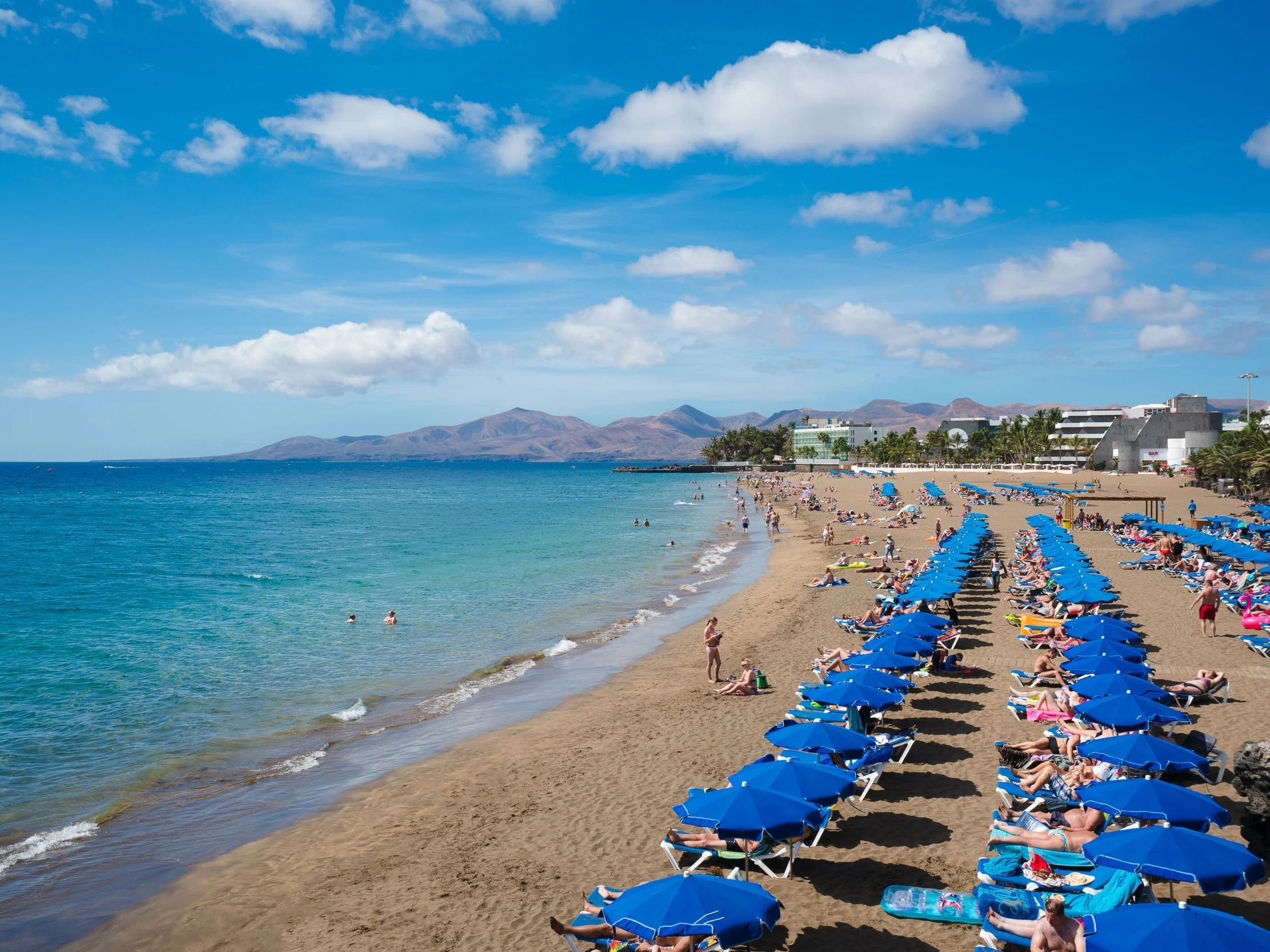 Playas-PuertoDelCarmen-PlayaGrande Lanzarote
