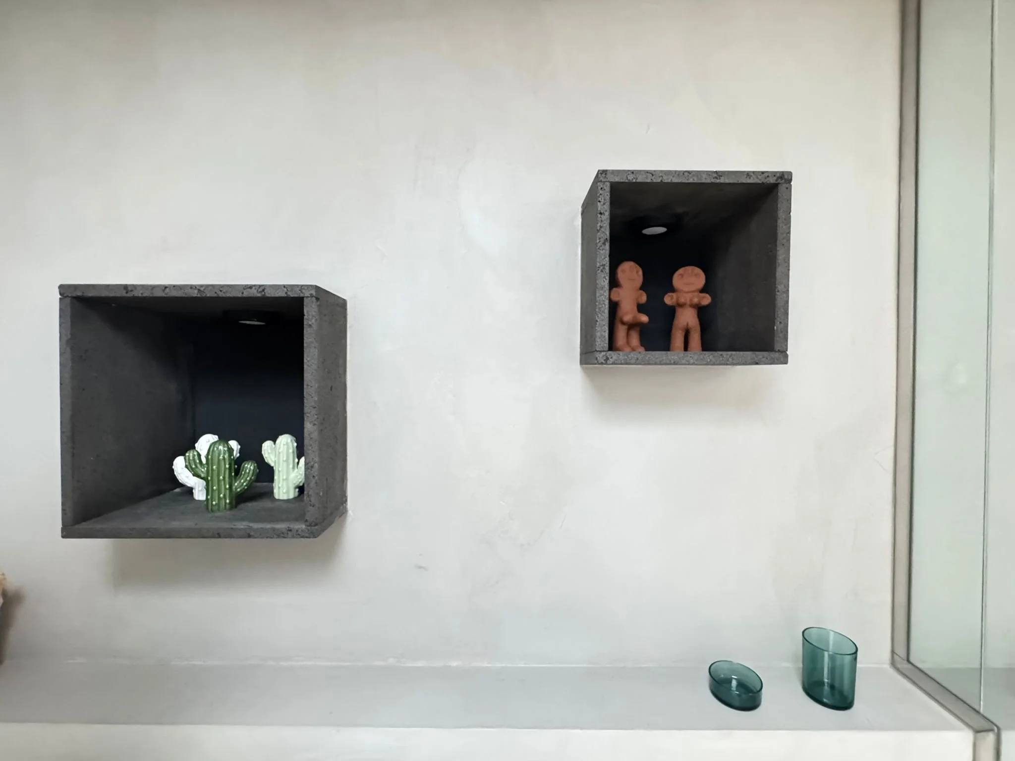 
fantastiche vacanze a Lanzarote in alloggio privato con piscina e splendido giardino di cactus, spazio privato, intimo e accogliente, terrazze private, individuale e ricco di design e stile