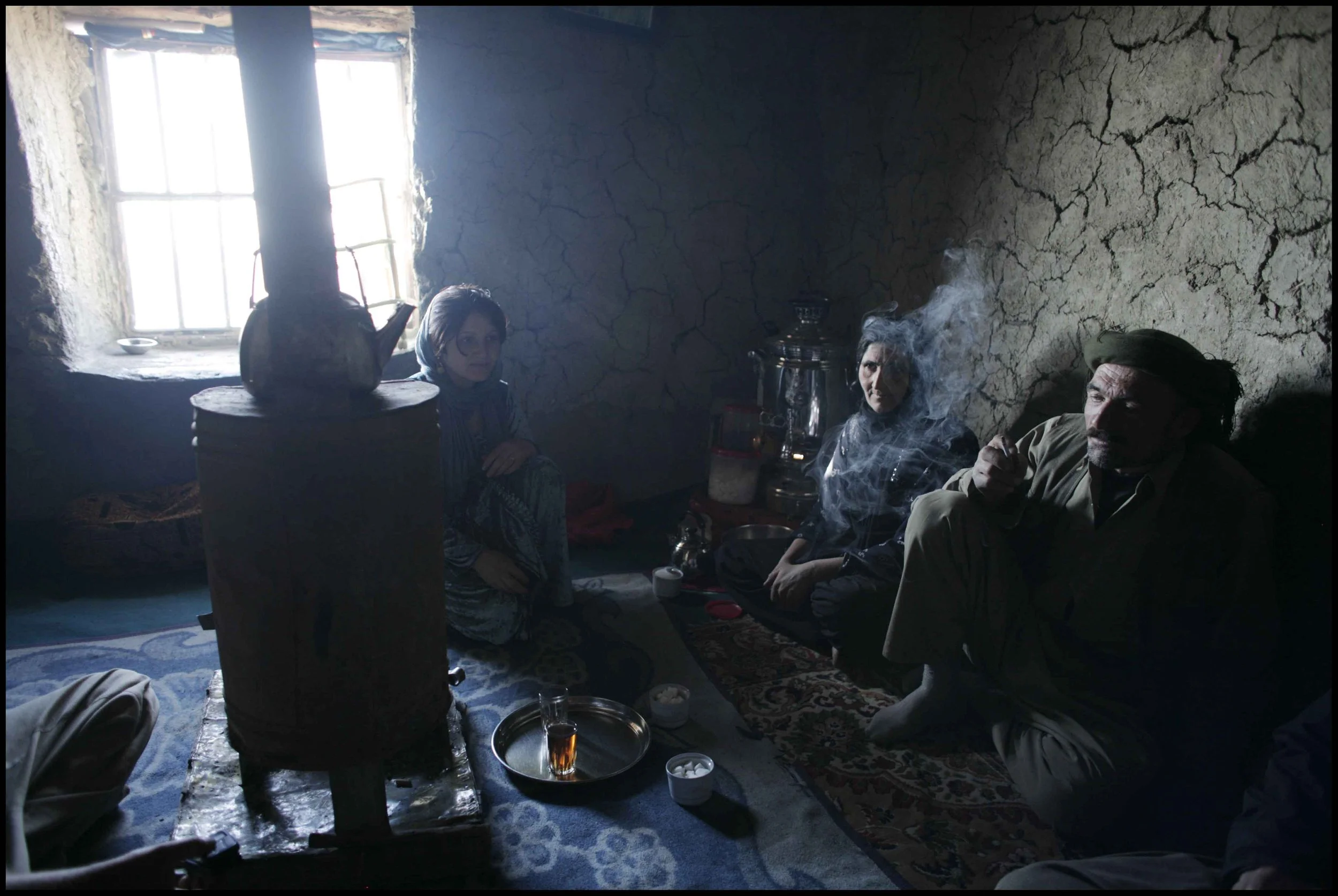 PJAK Qandil mountains, Kurdistan.
Mina Rasul Hemea with wife and daughter. They live in a village called Warta in Qandil's.