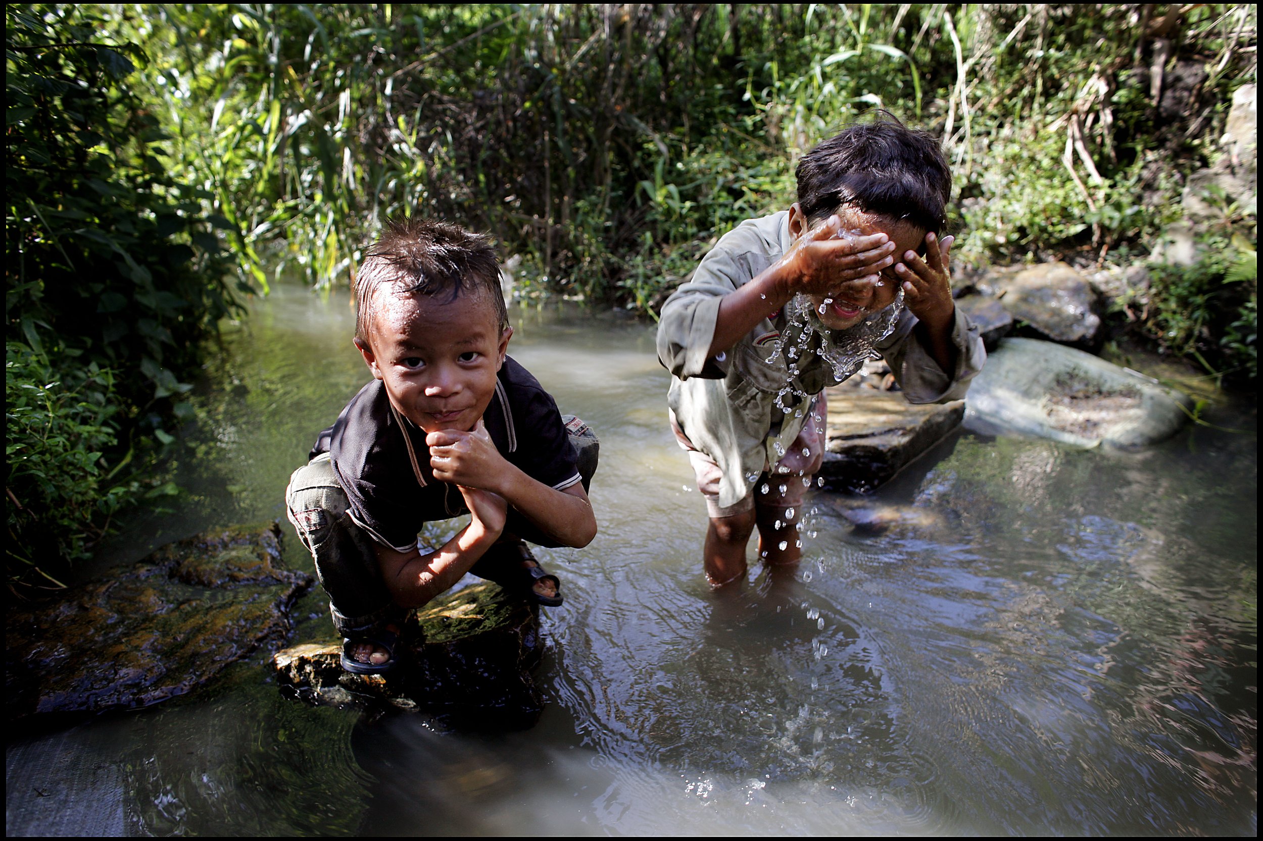 Quarry kids, Nepal05.jpg