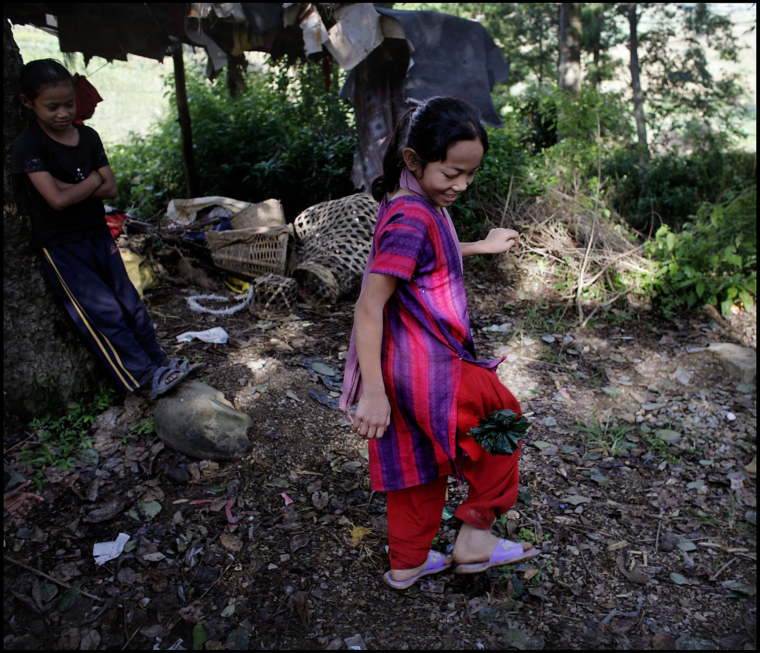 Quarry kids, Nepal12.jpg