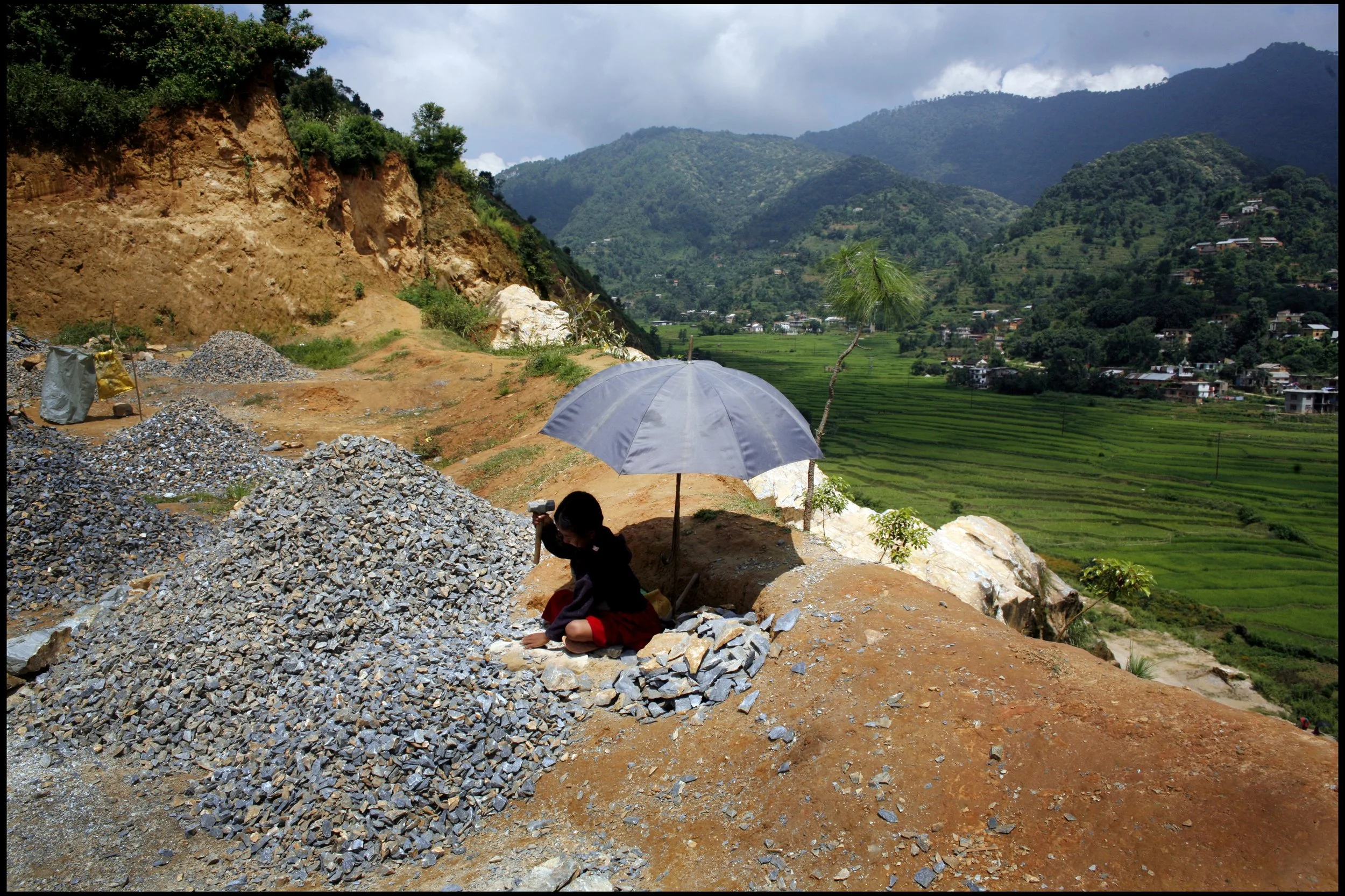 Quarry kids, Nepal18.jpg