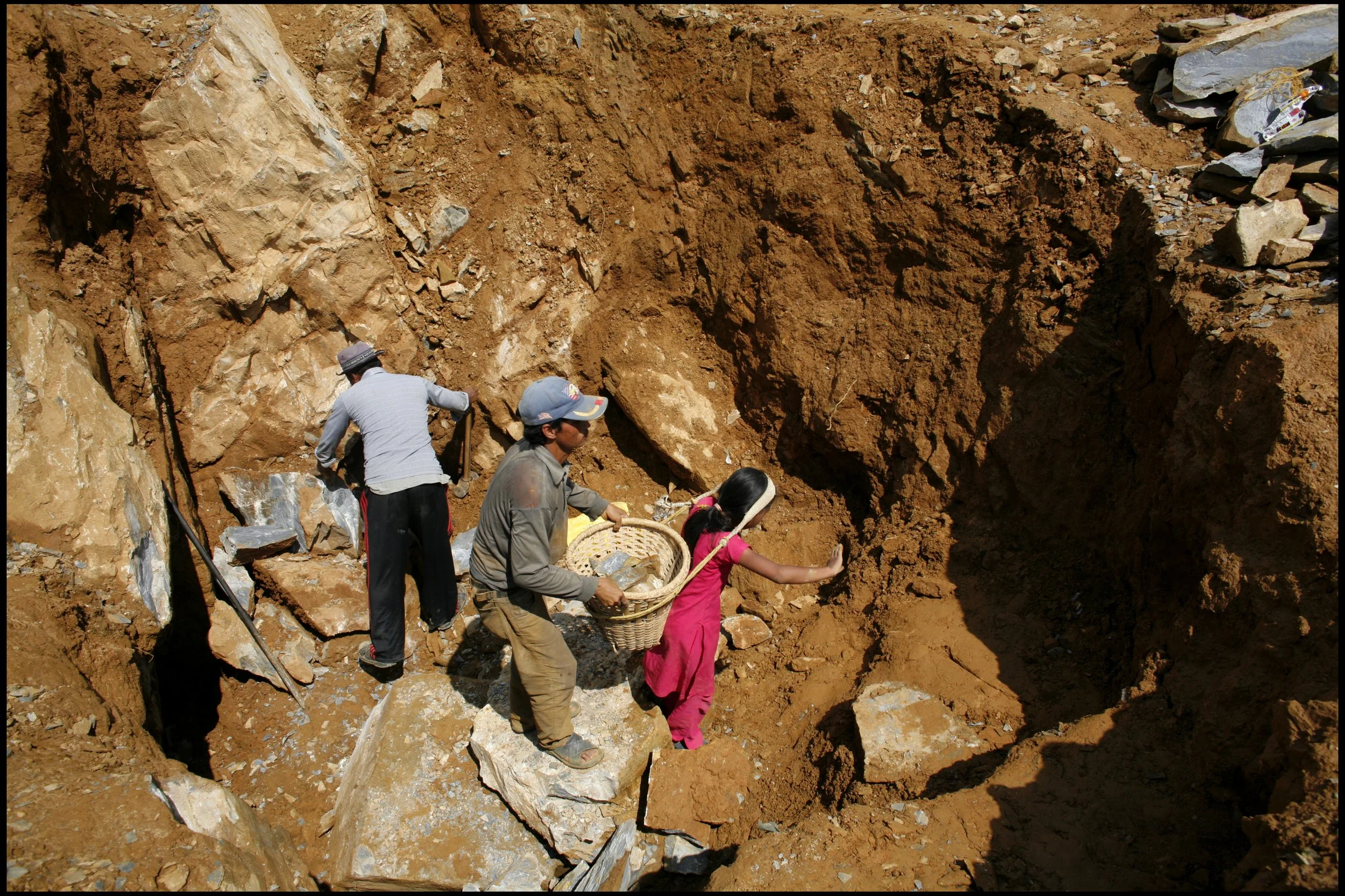 Quarry kids, Nepal13.jpg