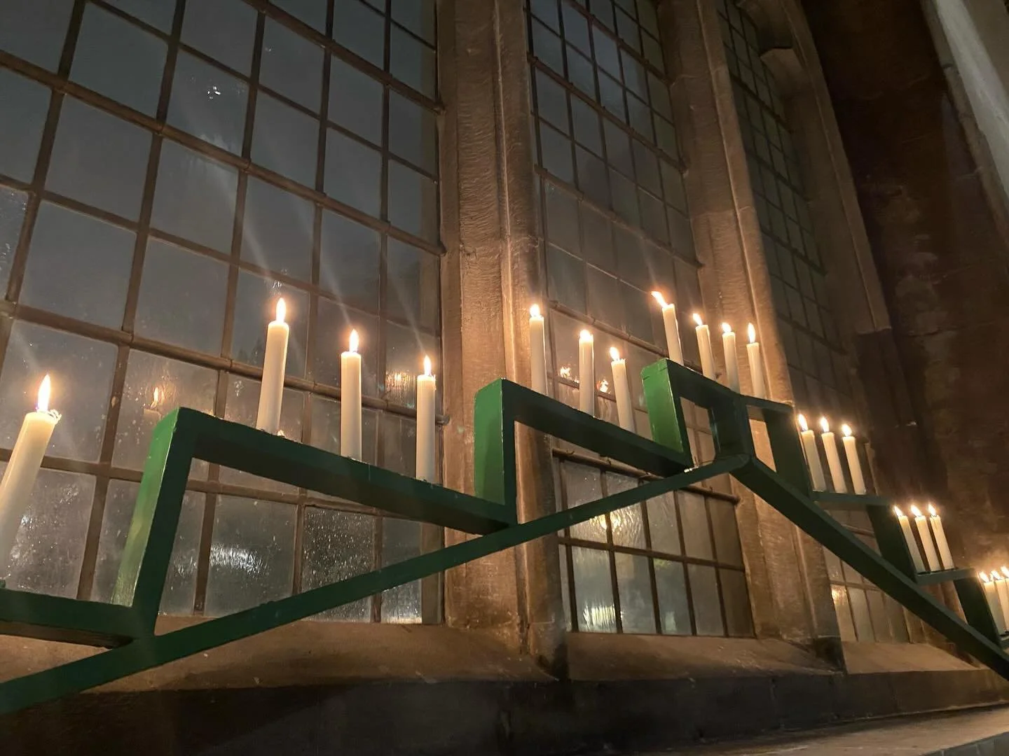 There is nowhere better to be this #advent &hellip; pretty much every night has a Carol Service or concert to attend at #thelittlecountrychurchinthecity &hellip; and then there&rsquo;s candlelit dawn services, and the daily round of 20 min Morning &a