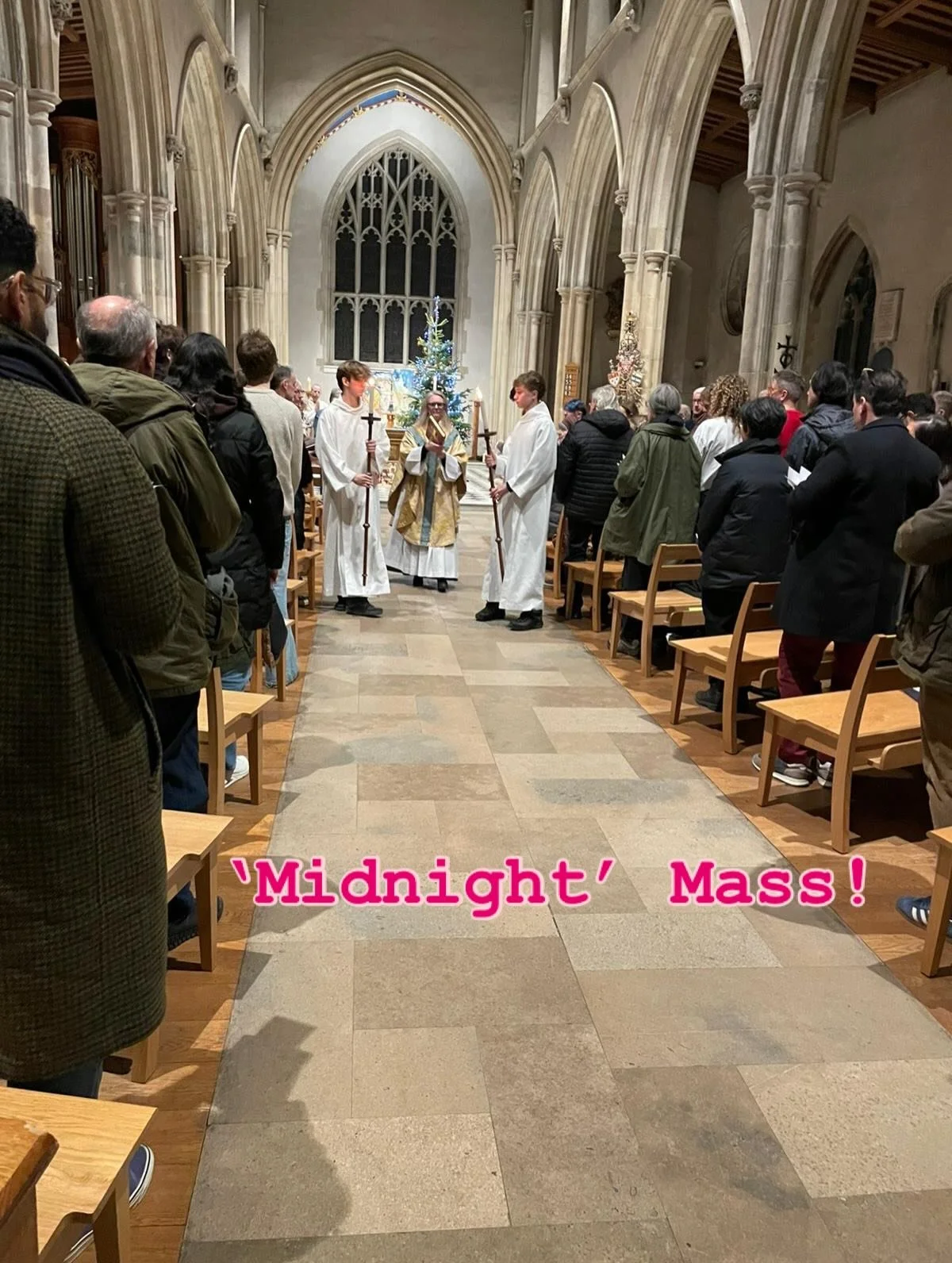 Was glorious! Come at 10am #christmasday for the Festal Eucharist in #thelittlecountrychurchinthecity &hellip; all are at home here, in the stable with #jesus