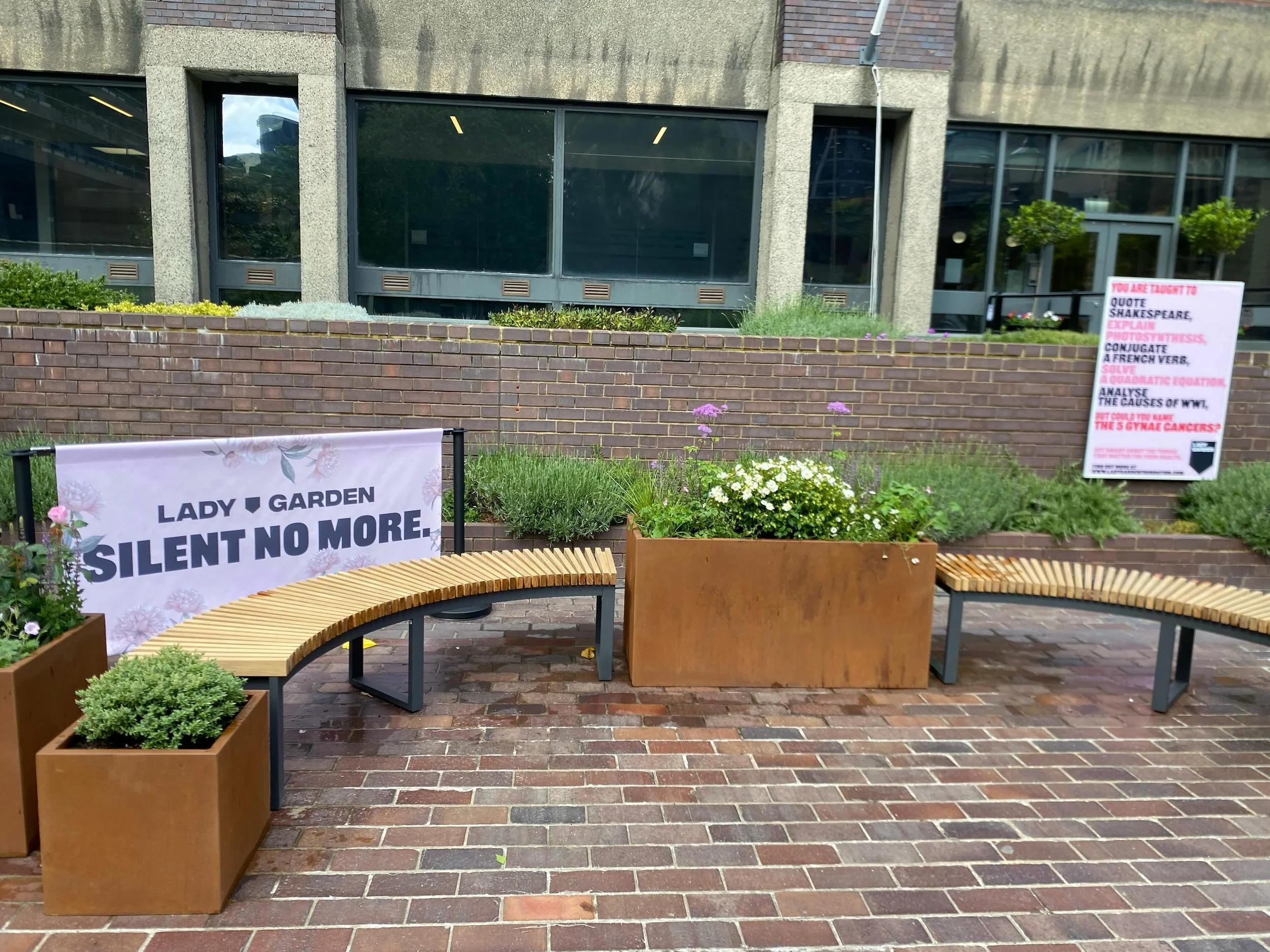 Delighted to support our friends and neighbours @cityoflondonschoolforgirls having a little piece of @the_rhs #chelseaflowershow @ladygardenfoundation - very important little garden with a big message &hellip;