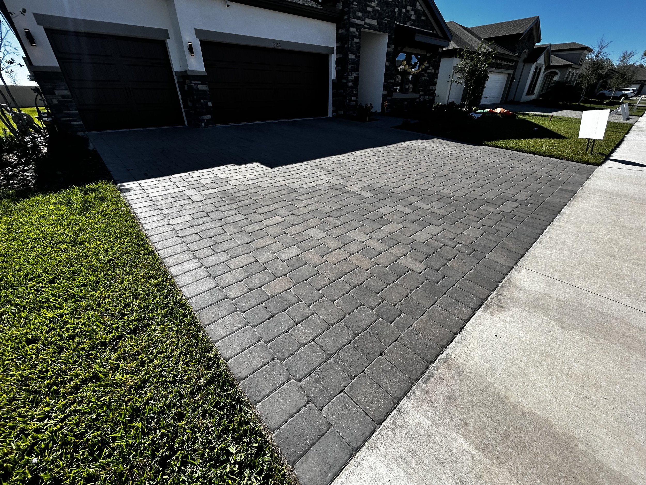 Paver pressure washing and sealing BEFORE PHOTO