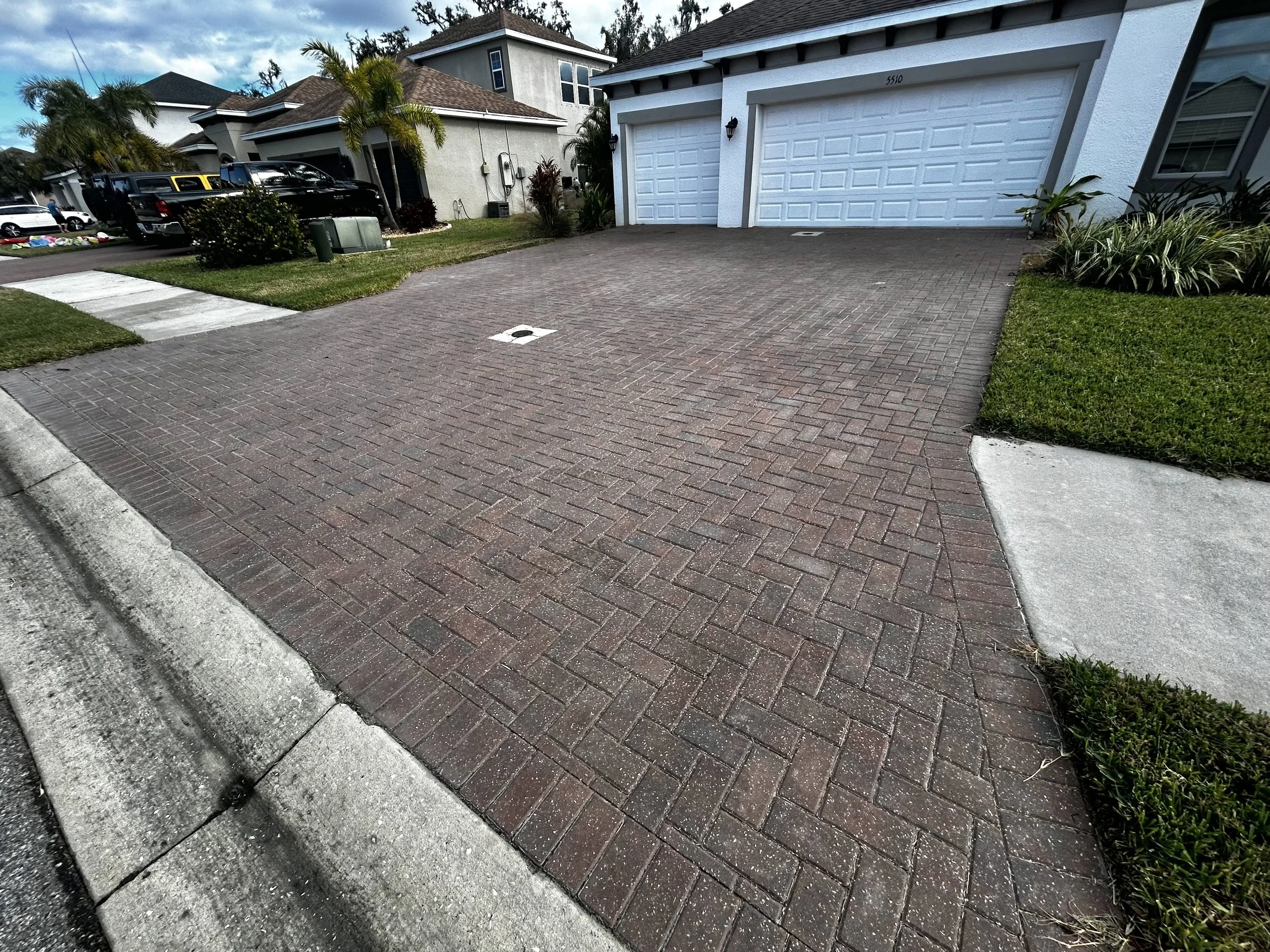 Paver pressure washing and sealing BEFORE PHOTO