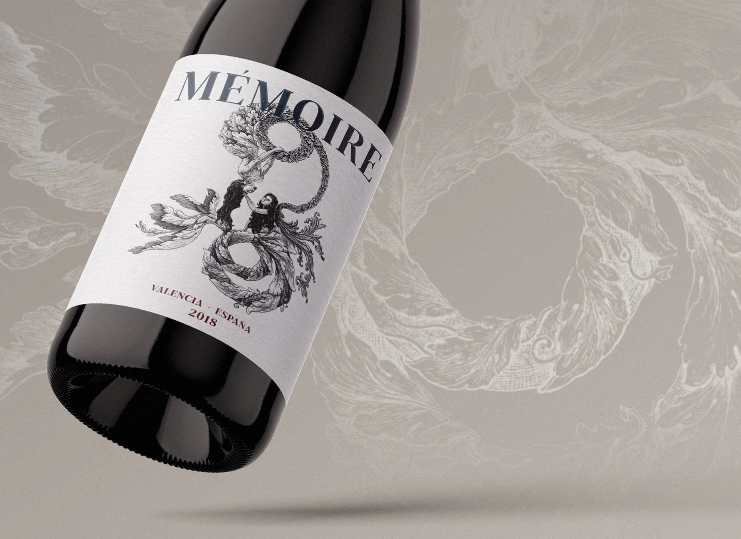 Wine bottle mockup “Mémoire” by Daniel Perez Cabrera: label with ink illustration of two mythological sea creatures in inverted symmetry, joined in intimate gesture, nostalgic aesthetic for speculative red wine packaging.