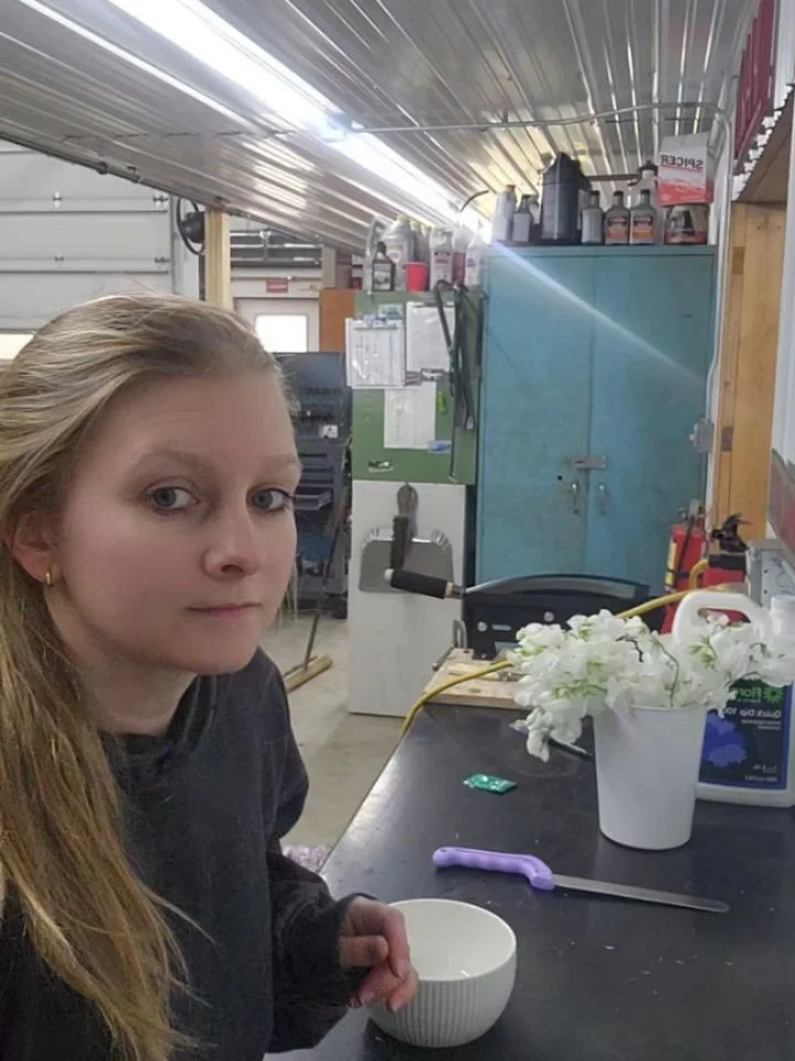 Want to learn how to create something like this? 🌷

Join me for my Easter Arrangement Class where I&rsquo;ll walk you through designing your own beautiful spring centerpiece. No experience needed &mdash; just come have fun with flowers!

Spots are l