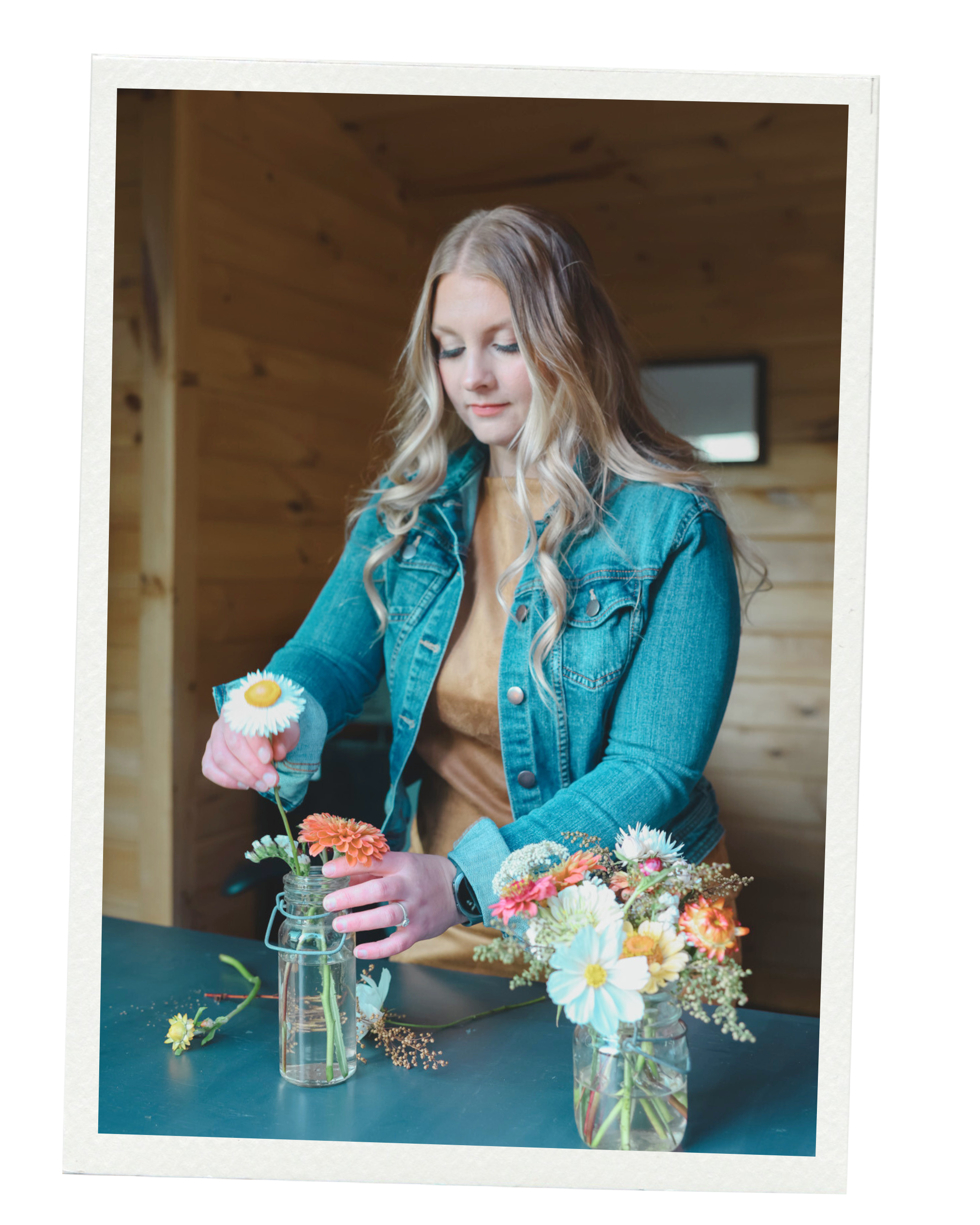 Contact Rebecca at Poppy’s Petals and Planning