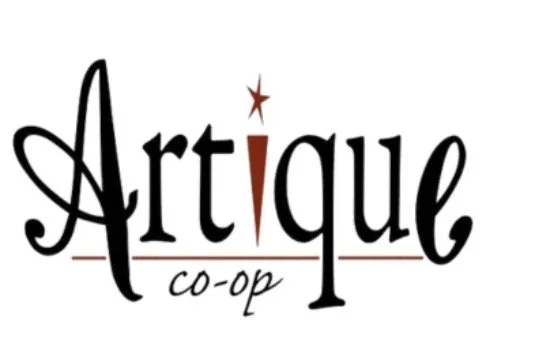 Artique co-op logo with stylized text and a star on the 'i' in Artique.