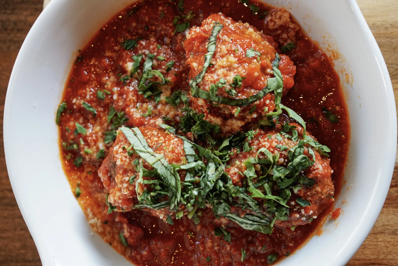SALUTE: Enzo's Bistro &amp; Bar Now Open in Issaquah 
