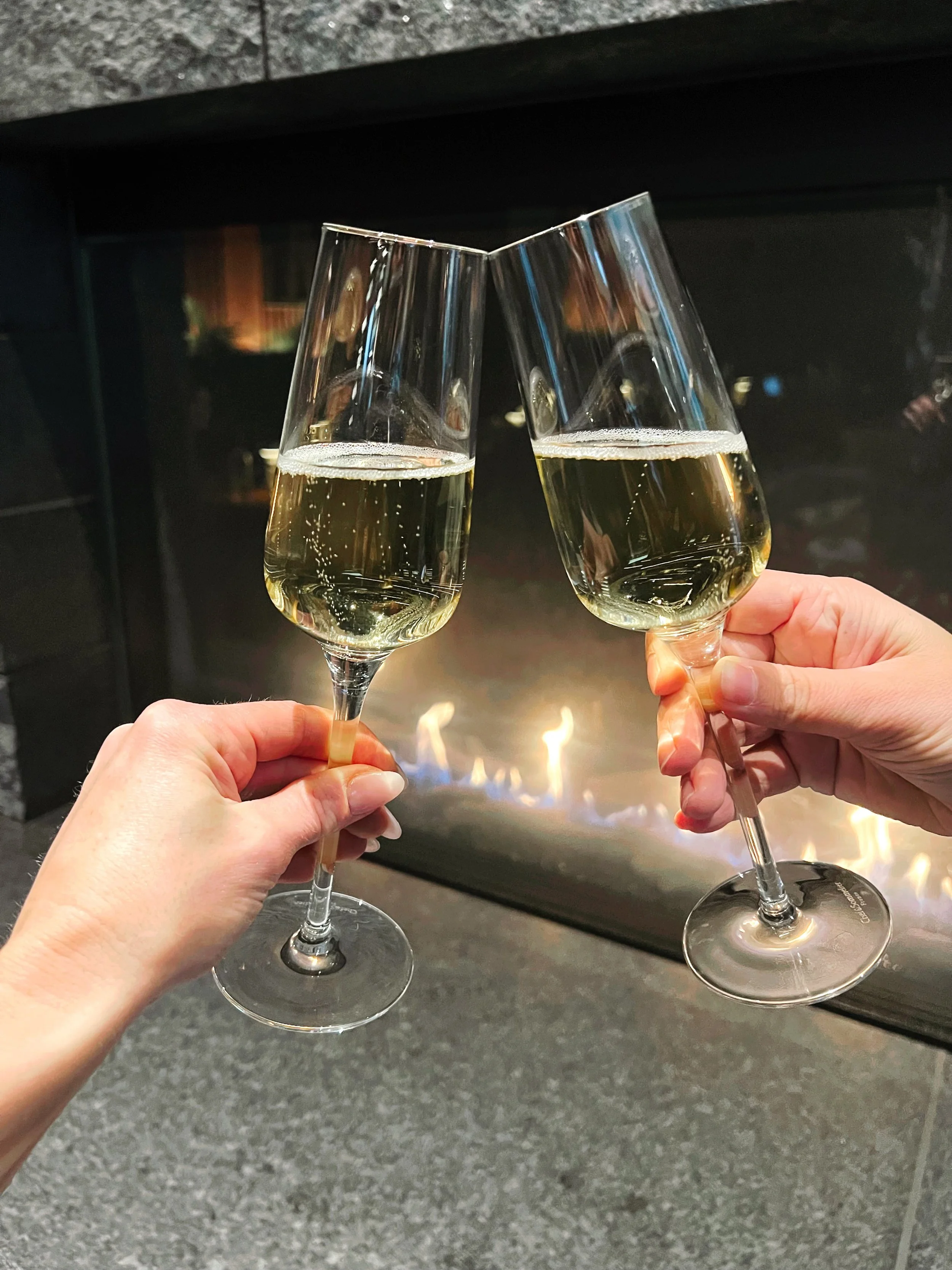 Celebrate Love at The Fonté Bar in Seattle this Valentine's Day and Beyond