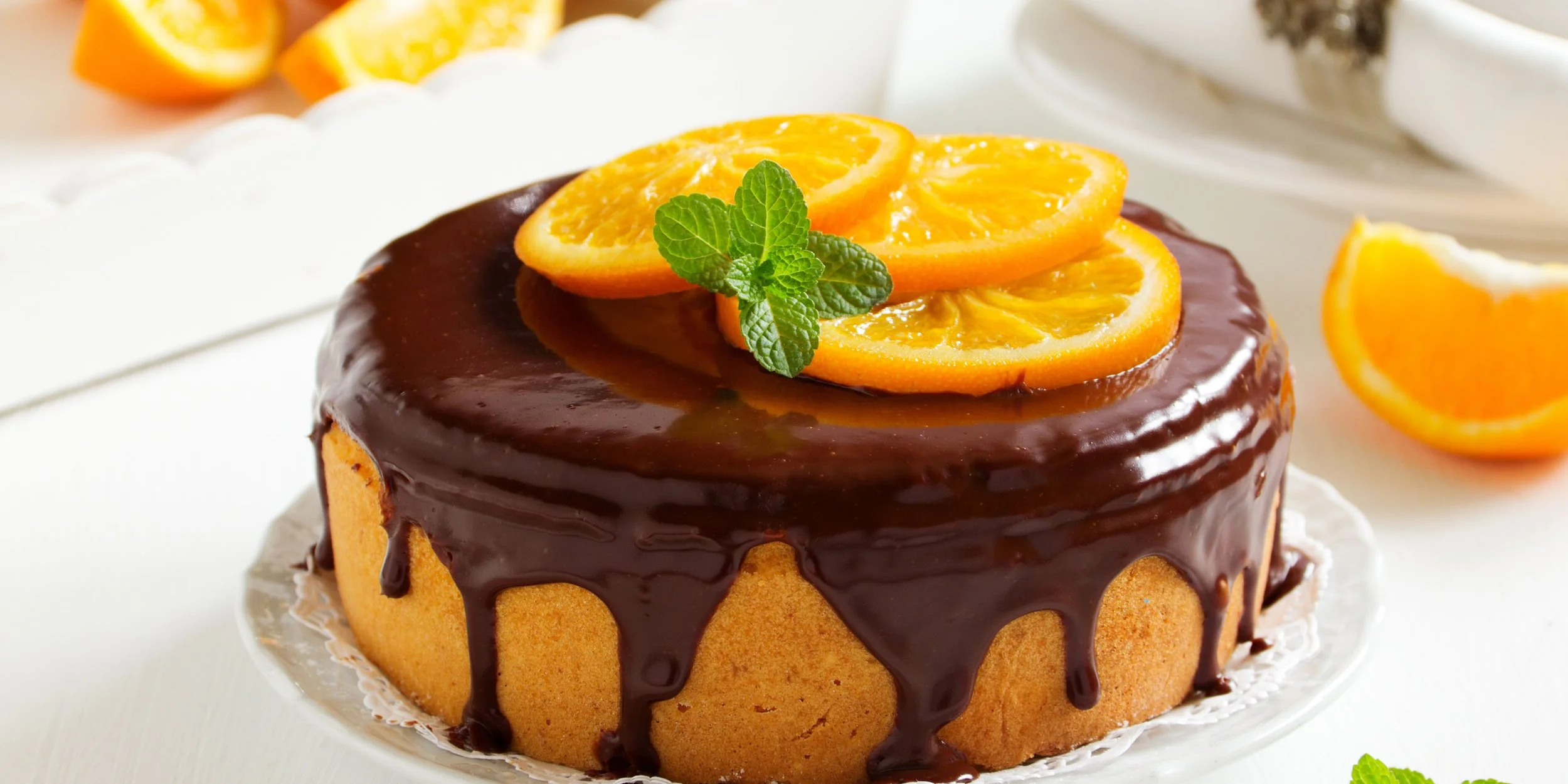 Receita de Bolo de Laranja com Cobertura de Chocolate (sem glúten e sem açúcar)