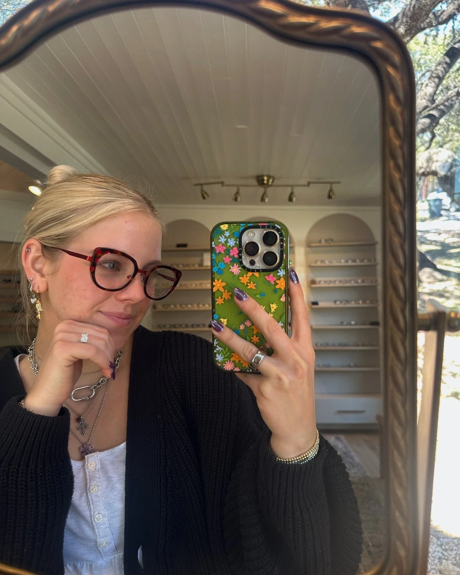 If you love color but don&rsquo;t want loud, this is the brand. Lafont&rsquo;s acetates are layered, refined, and incredibly flattering. The details do all the talking.

Bold doesn&rsquo;t have to mean heavy or uncomfortable. Lafont frames are beauti