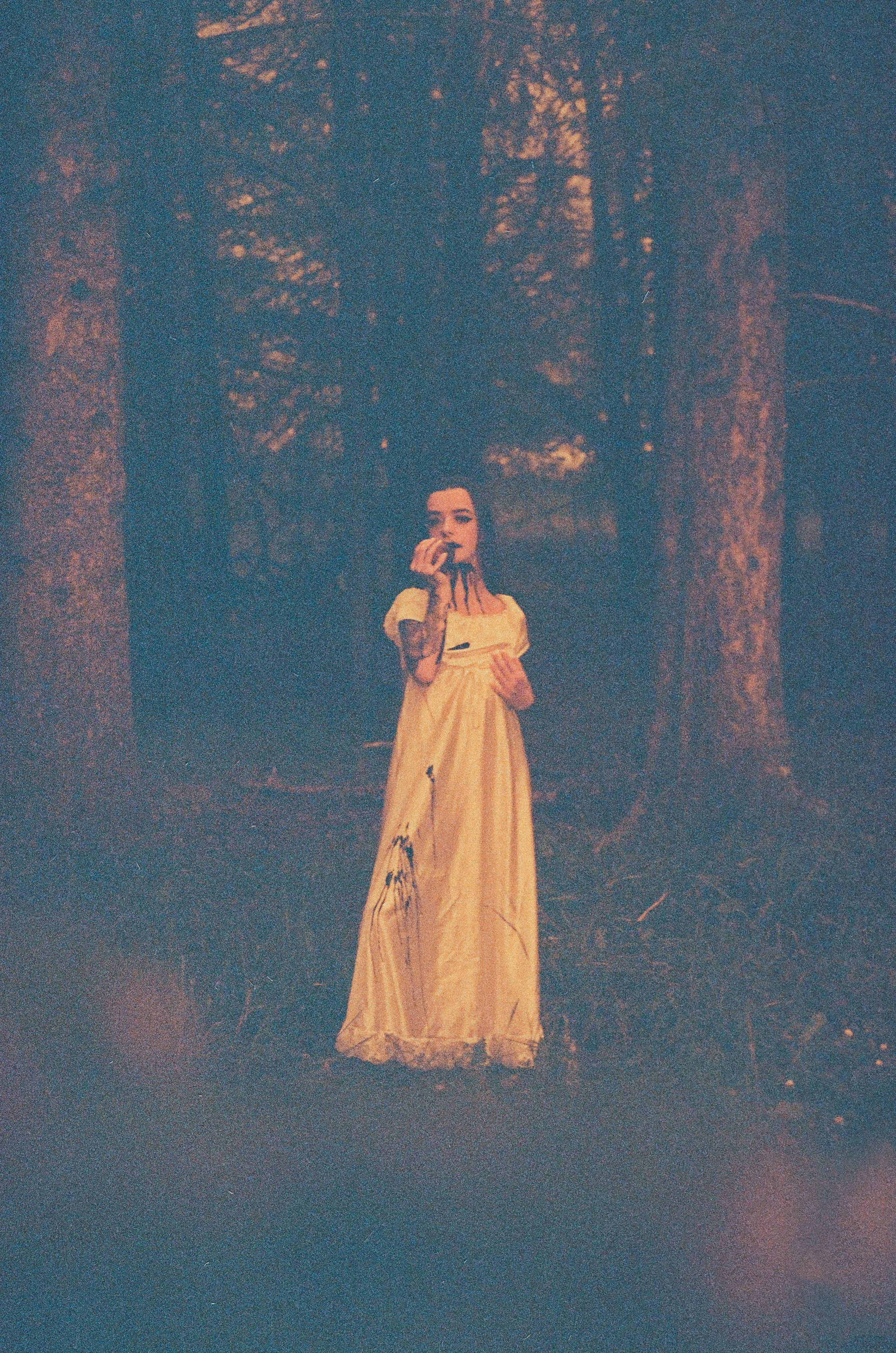 'DAUGHTER OF LILITH' MAGNET 7