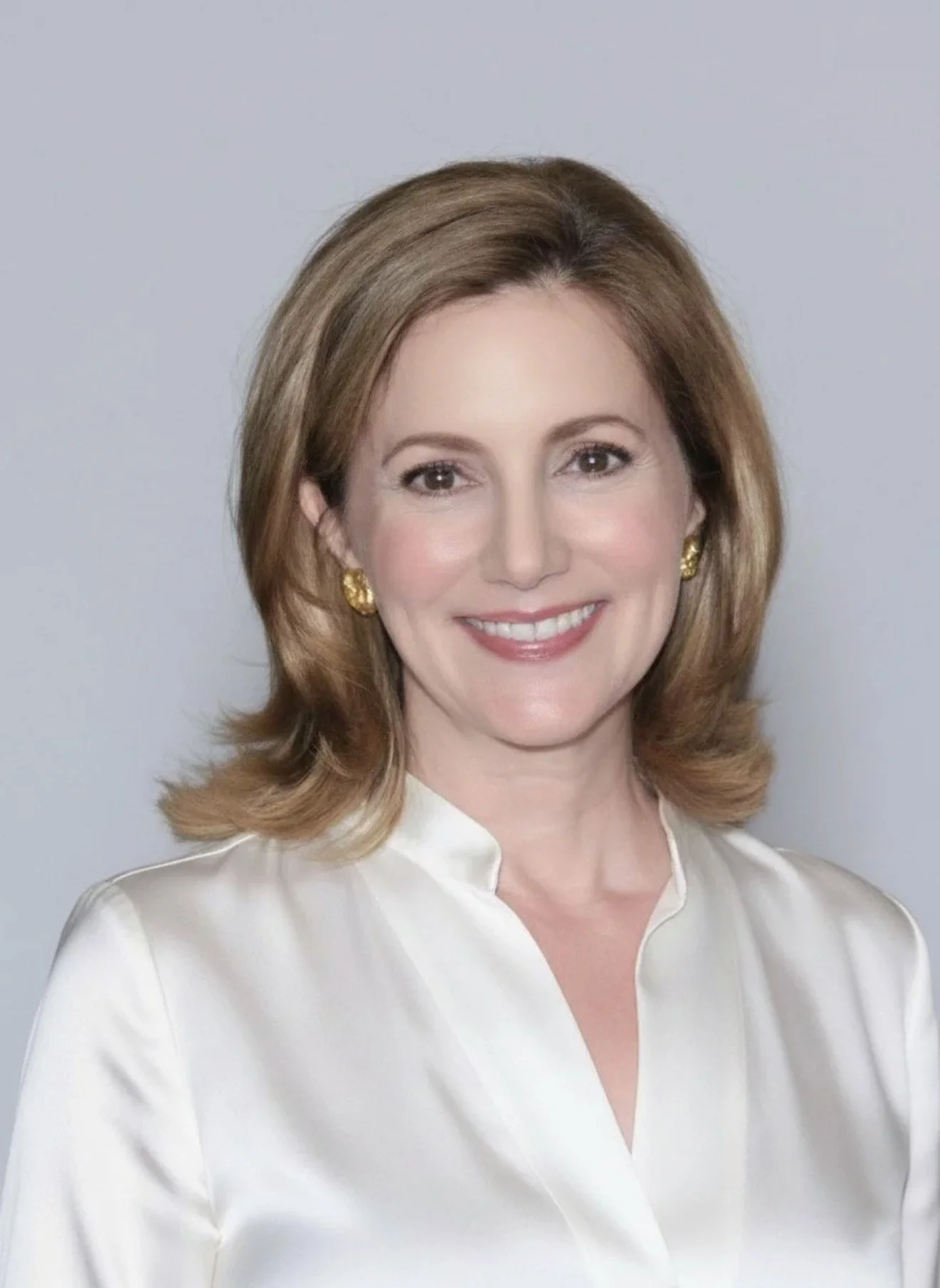 Myrthia Moore transformational coach helps clients in achieving mindset shifts and inner healing, to overcome fear, release the past, and take inspired steps toward a meaningful, purpose-driven life.