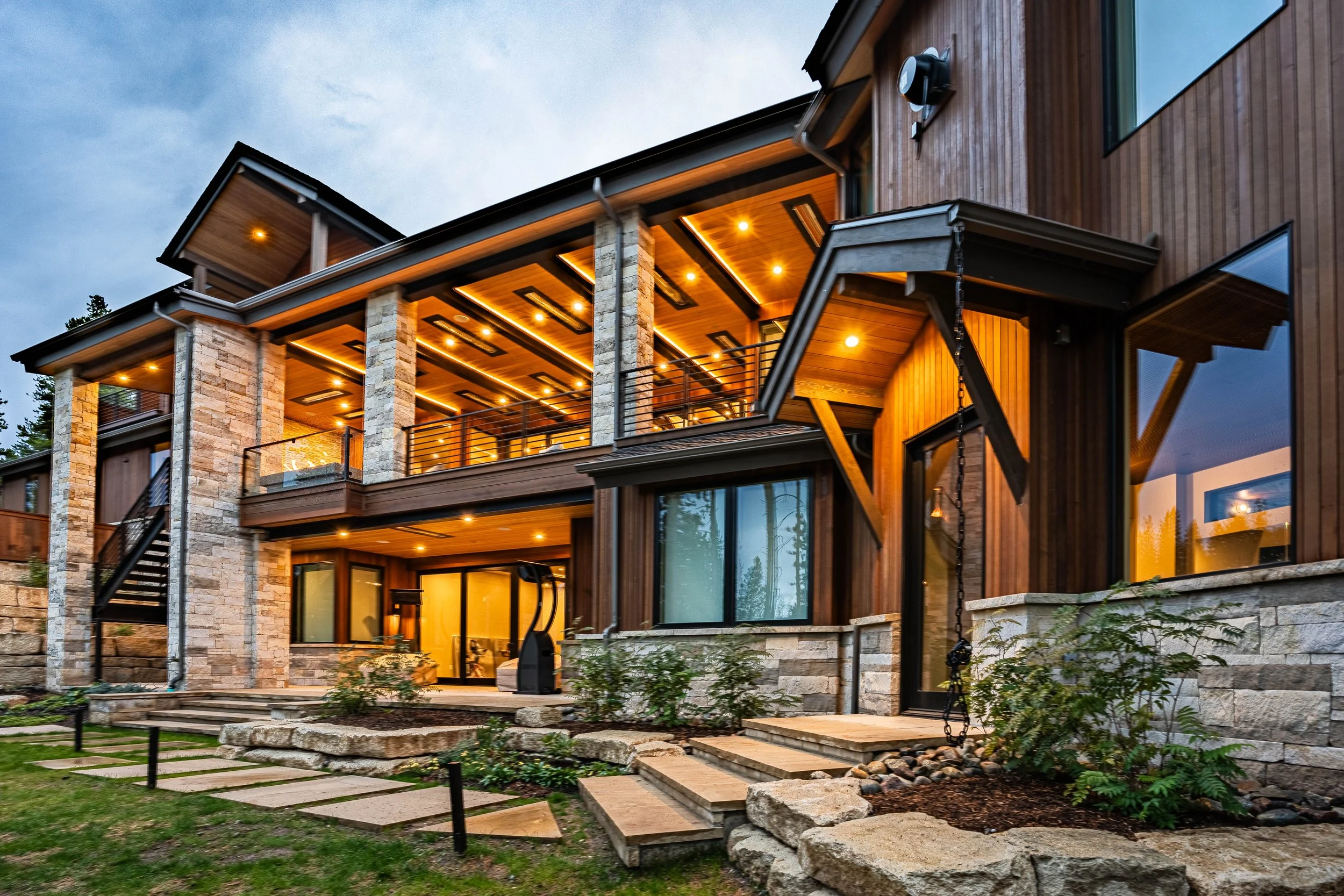 backside ext house4.jpg