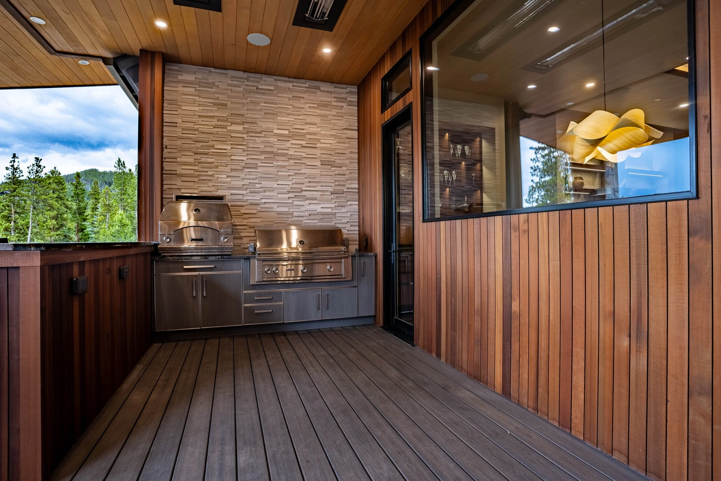 outdoor balcony5.jpg