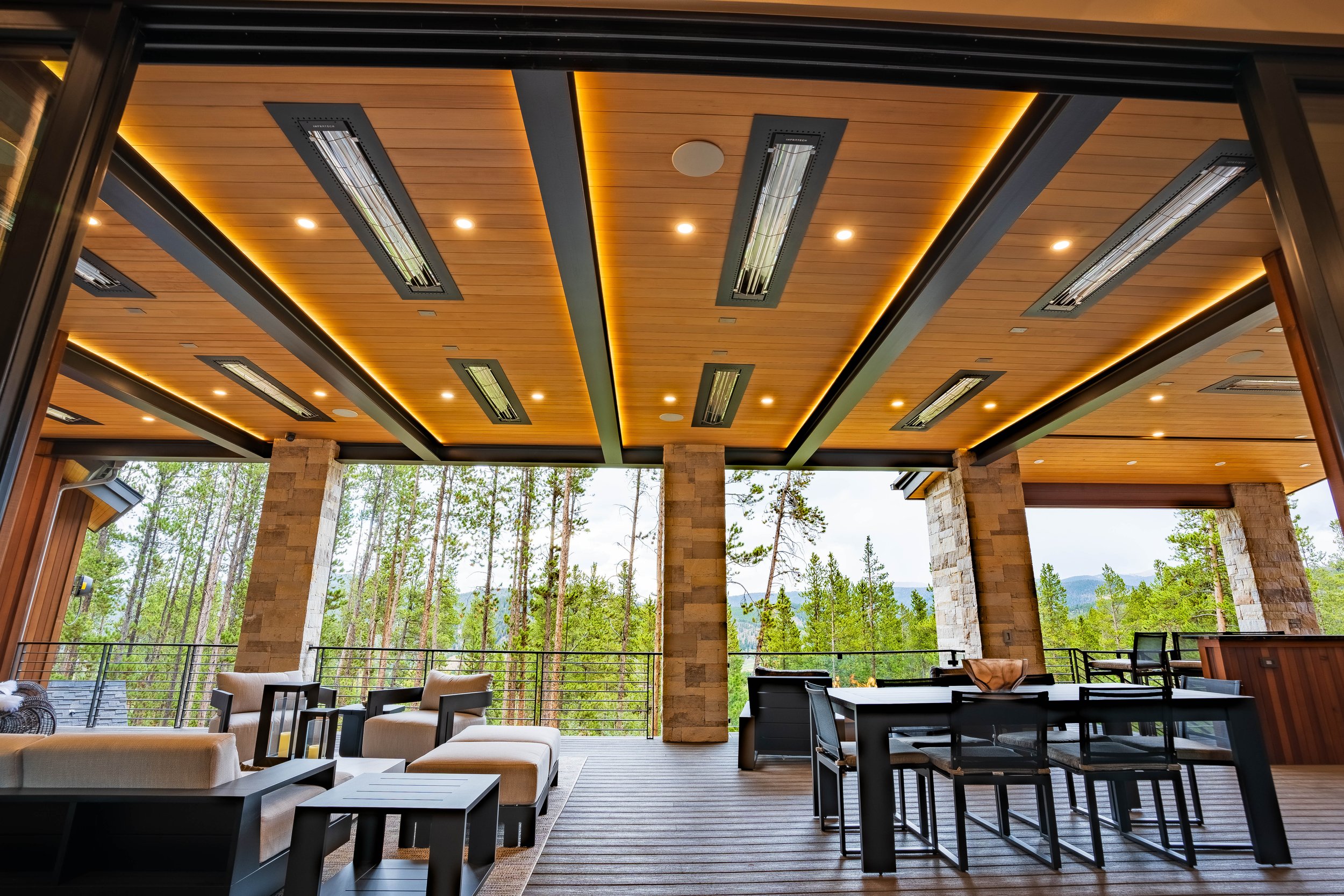 outdoor balcony4.jpg