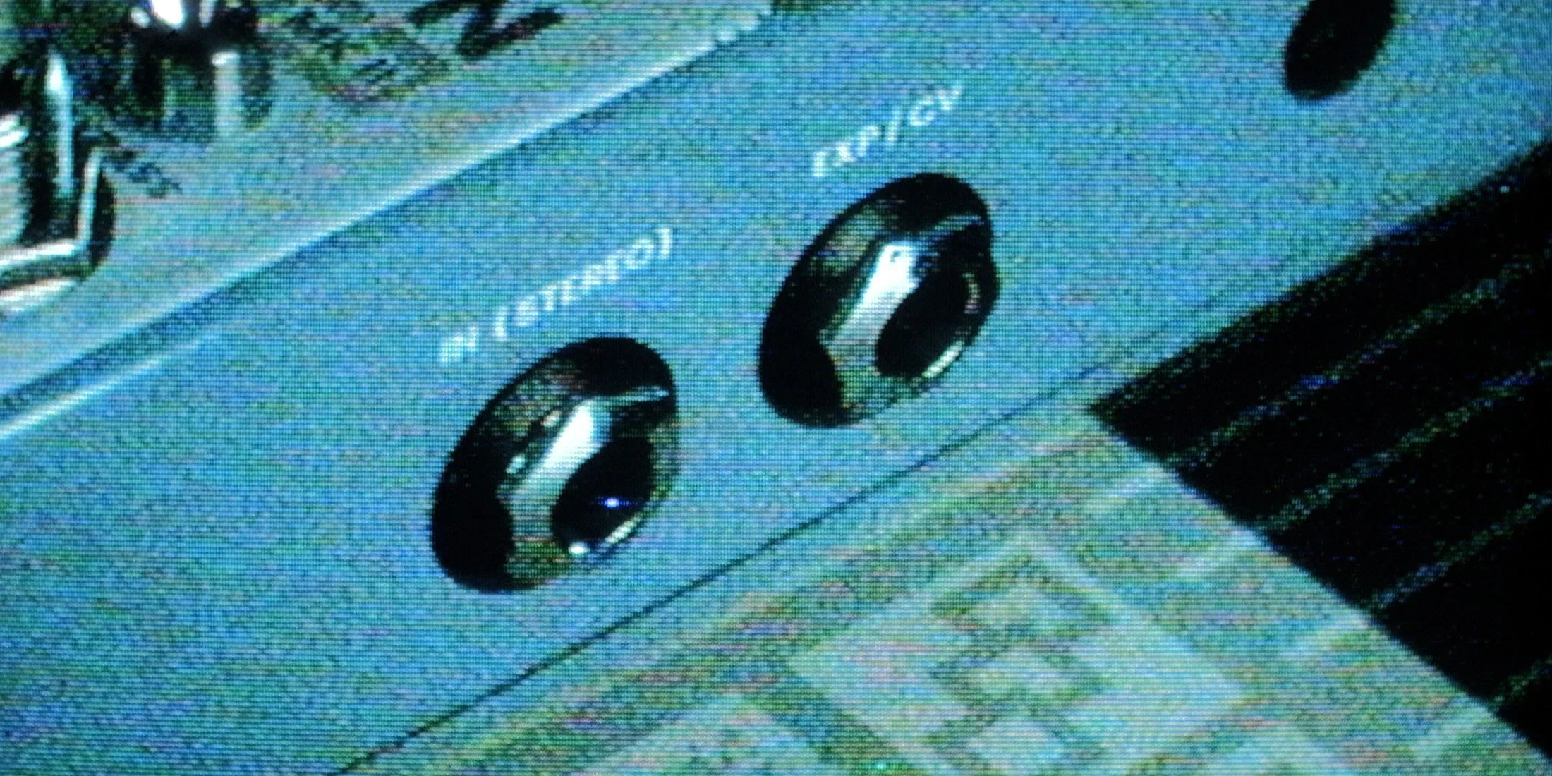 Side jacks of the Generation Loss MKII.