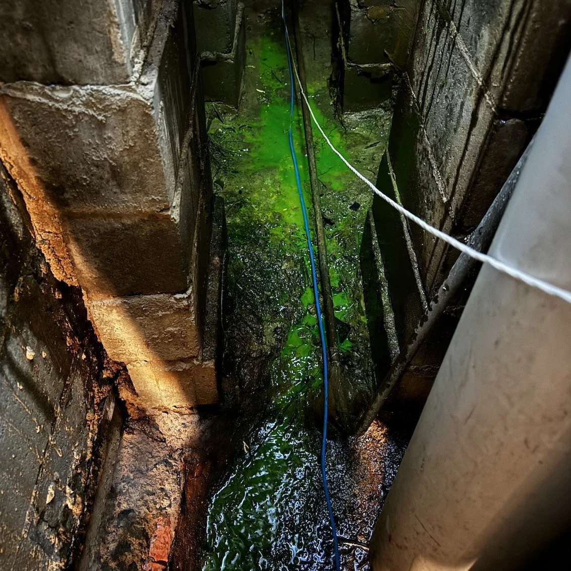 Site C - Dye accumulating in wall cavity