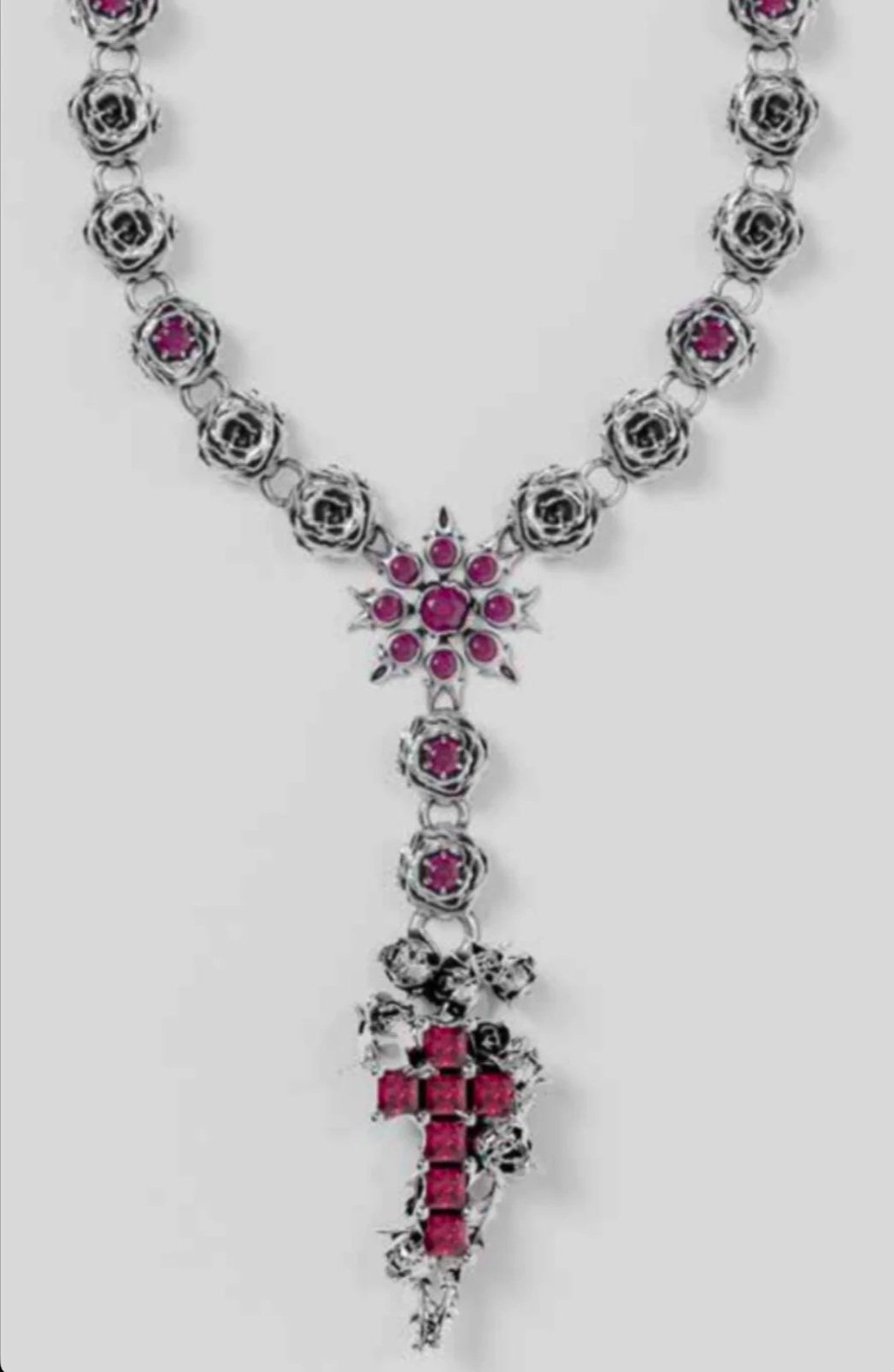 RUBY ROSES CROSS CHAIN