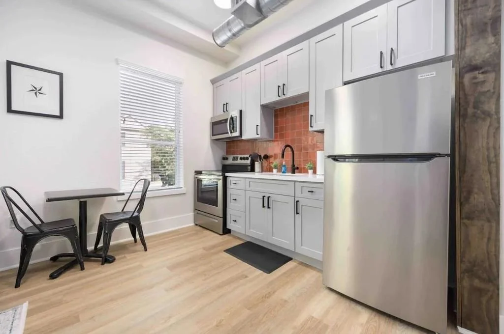 214 Welch ST — sanmoreinvestments