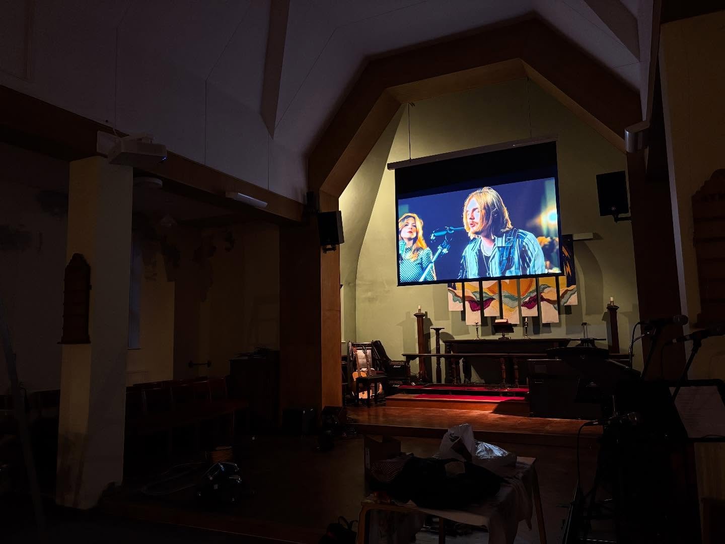 106&rdquo; screen and epson laser projector to compliment this instal! #projector #screen