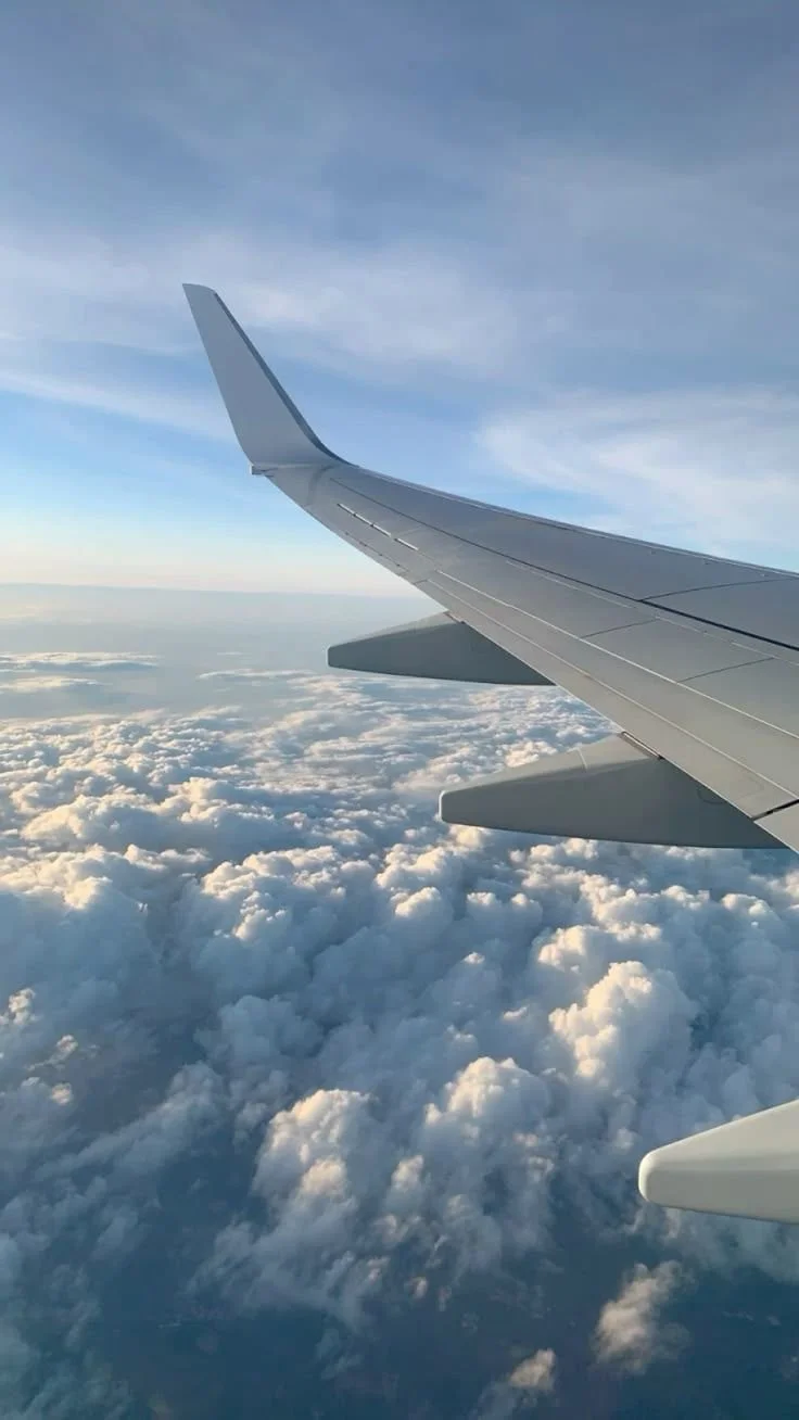 What I Bring With Me to Stay Comfortable While Traveling