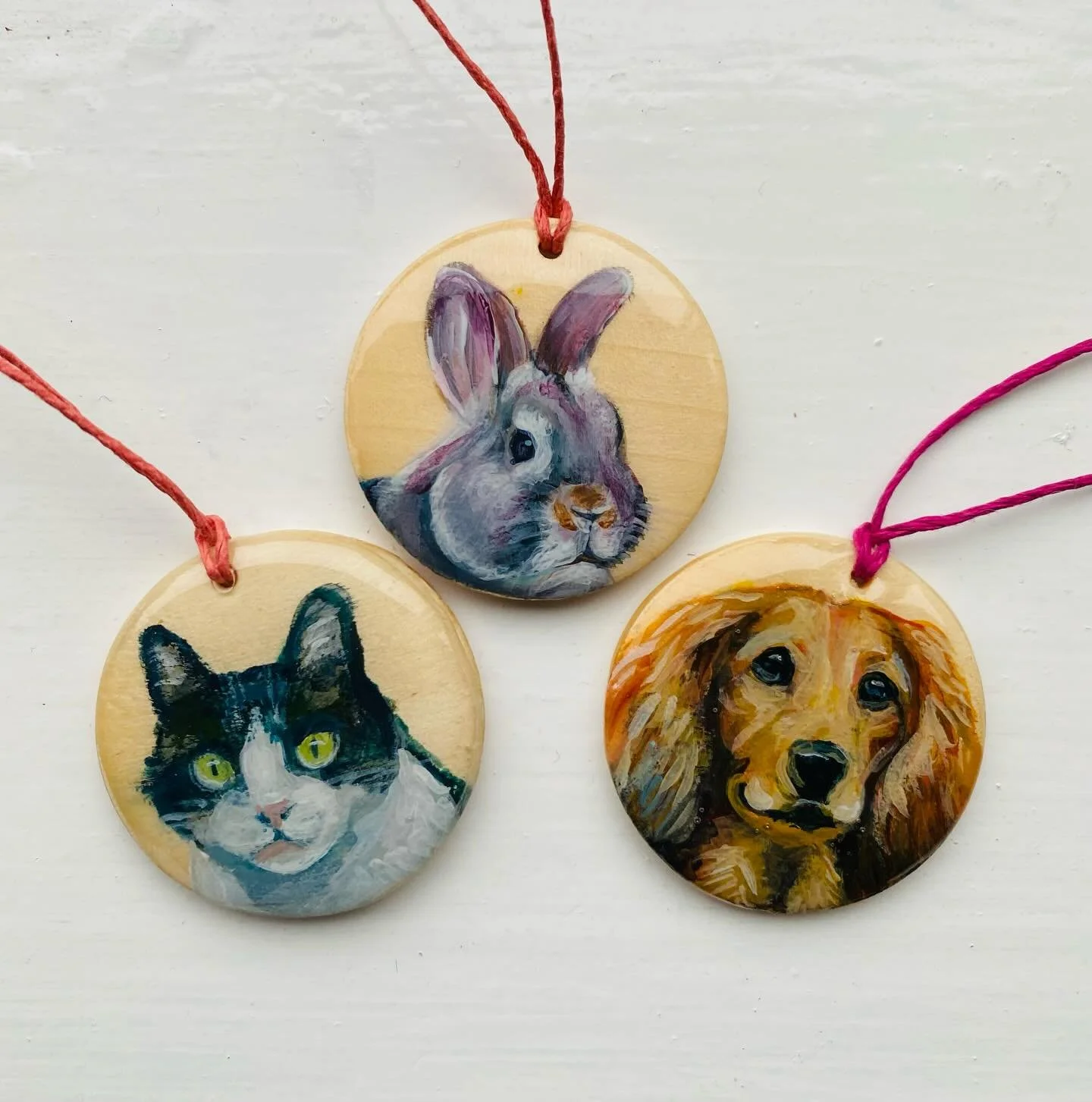 More necklaces 🐶🐱🐰in preparation for winterfolk market on Sunday!! Products and price list coming soon 👀