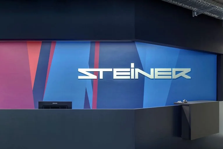 𝗦𝘁𝗲𝗶𝗻𝗲𝗿 𝗥𝗲𝗮𝗹-𝗧𝗶𝗺𝗲 𝗔𝗽𝗮𝗿𝘁𝗺𝗲𝗻𝘁  𝗖𝗼𝗻𝗳𝗶𝗴𝘂𝗿𝗮𝘁𝗼𝗿 UI/UX, Webdesign