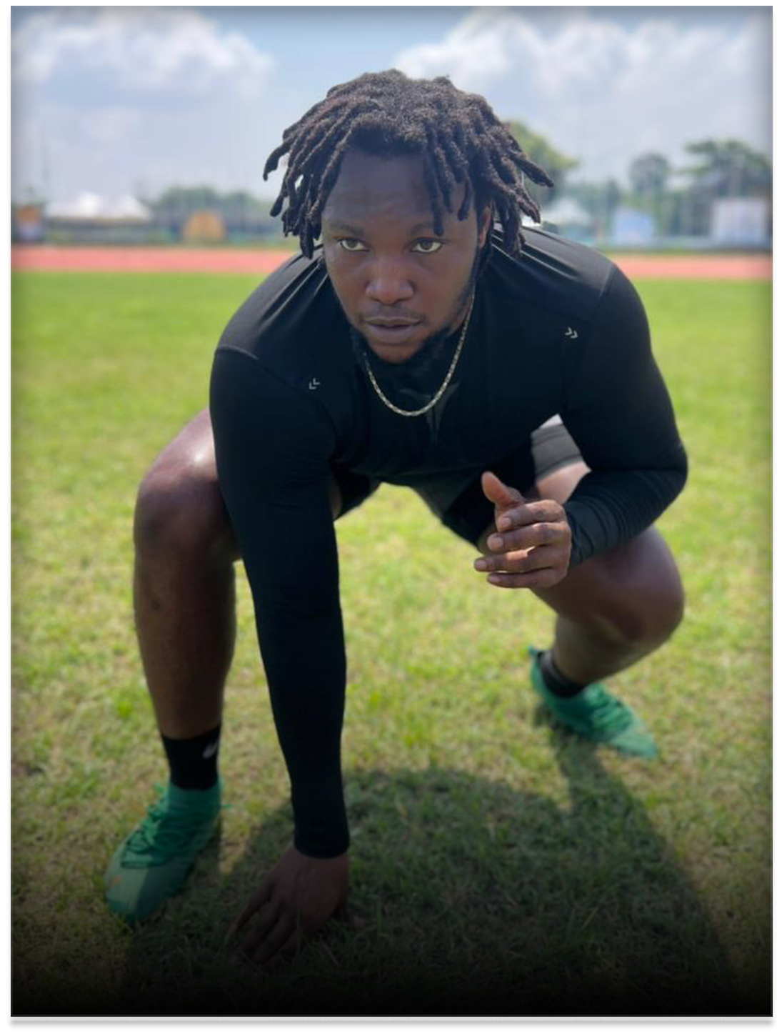  Collins Arogunjo, Defensive Lineman  
 