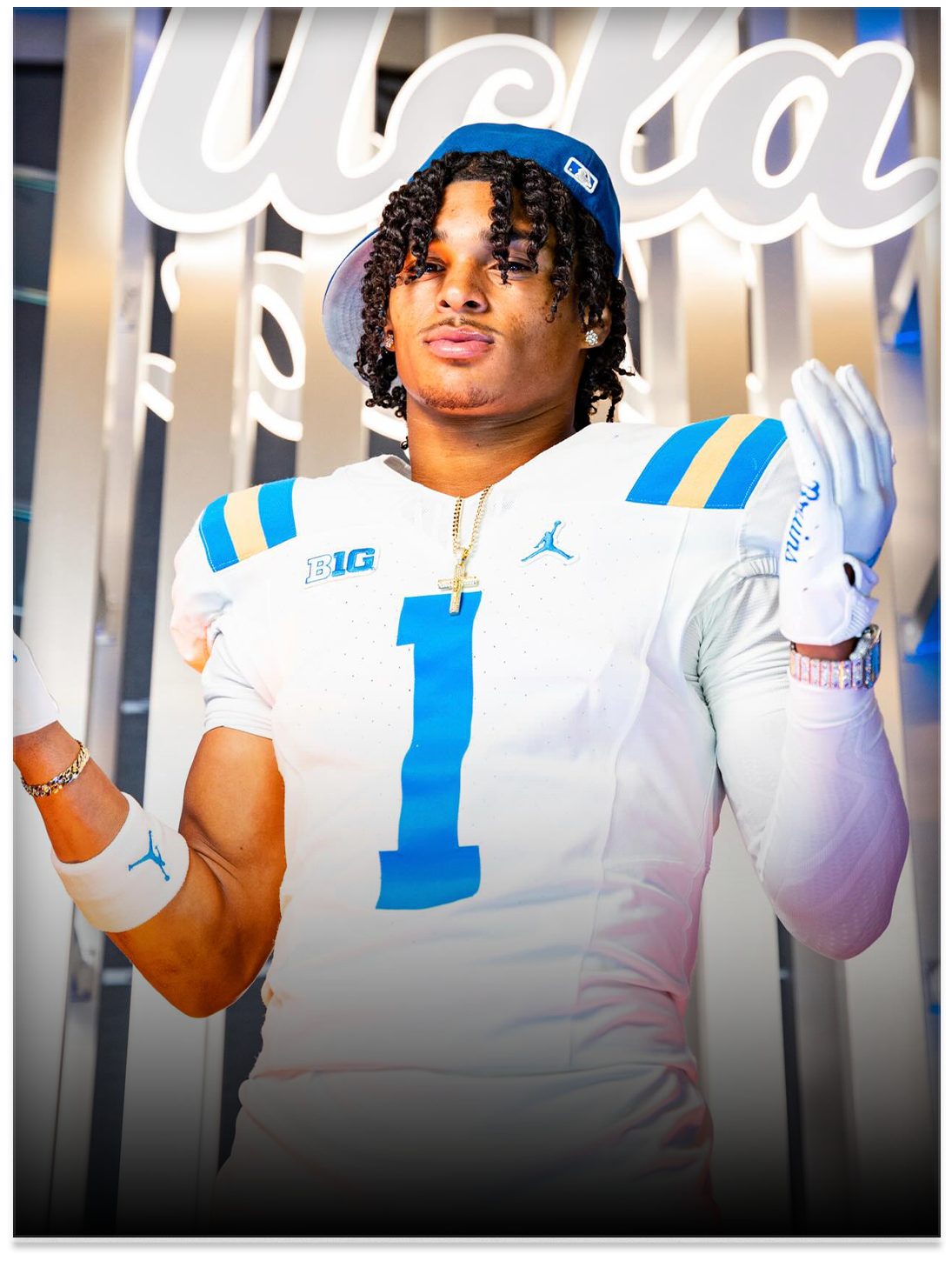  Michael "Kiko" Farinas II, UCLA Commit  
  