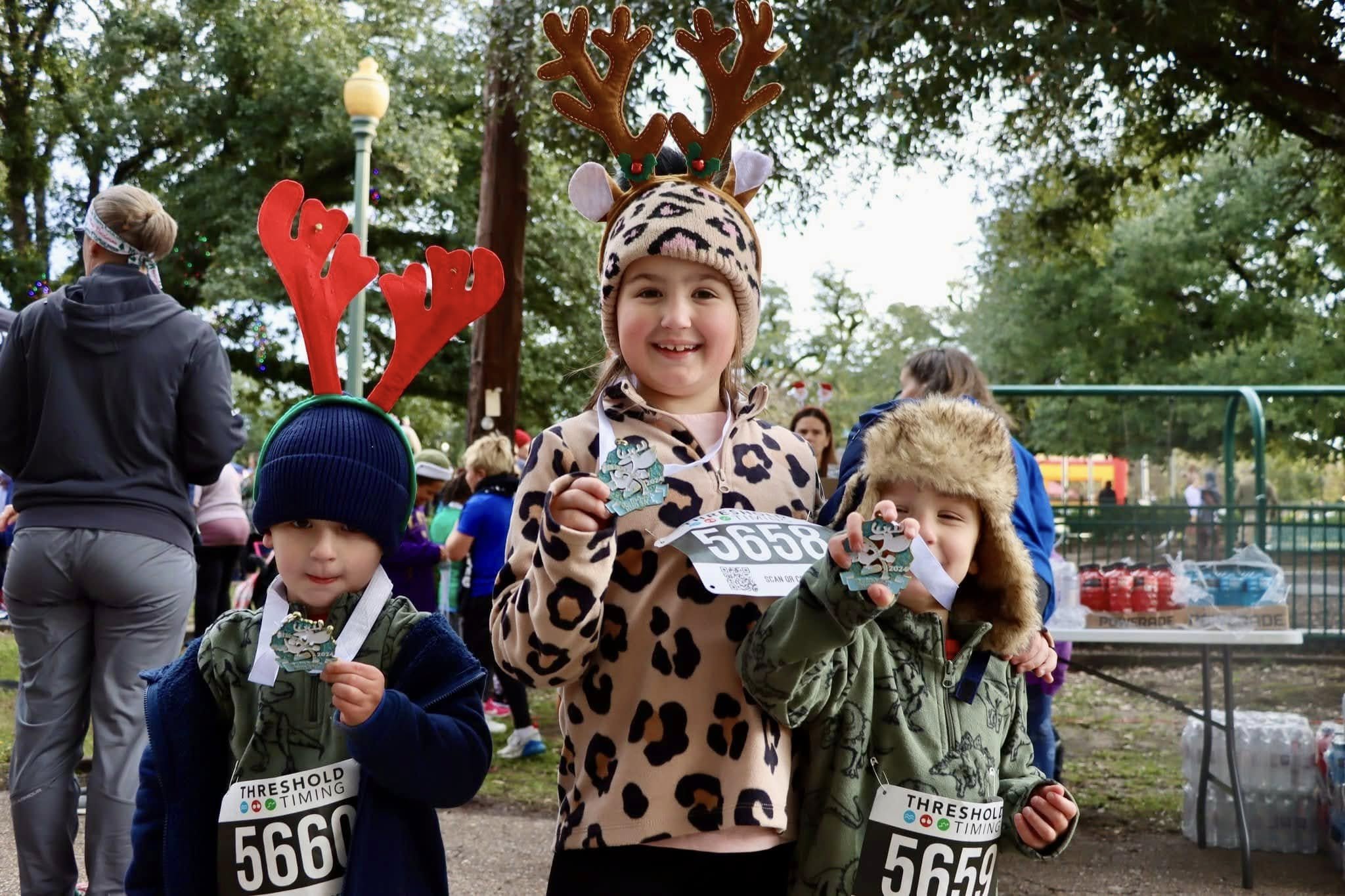 restoration-house-reindeer-run-2025-family-finishers.jpg