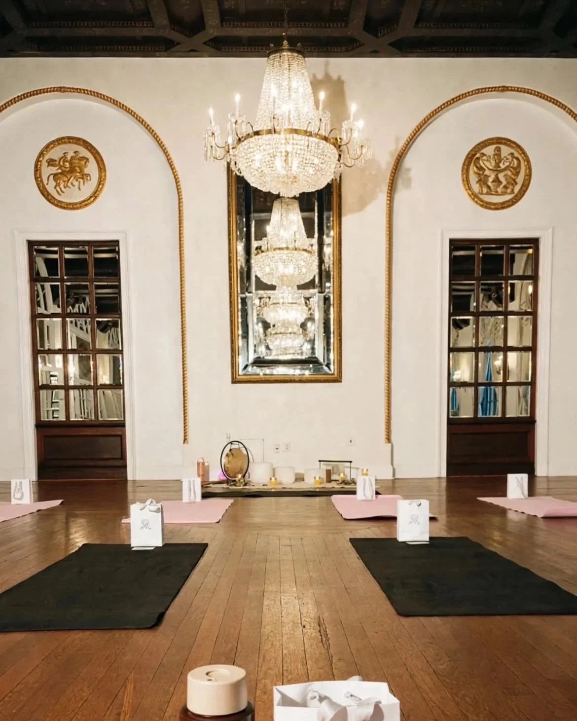 St. Regis Rose Garden Reset 11.22