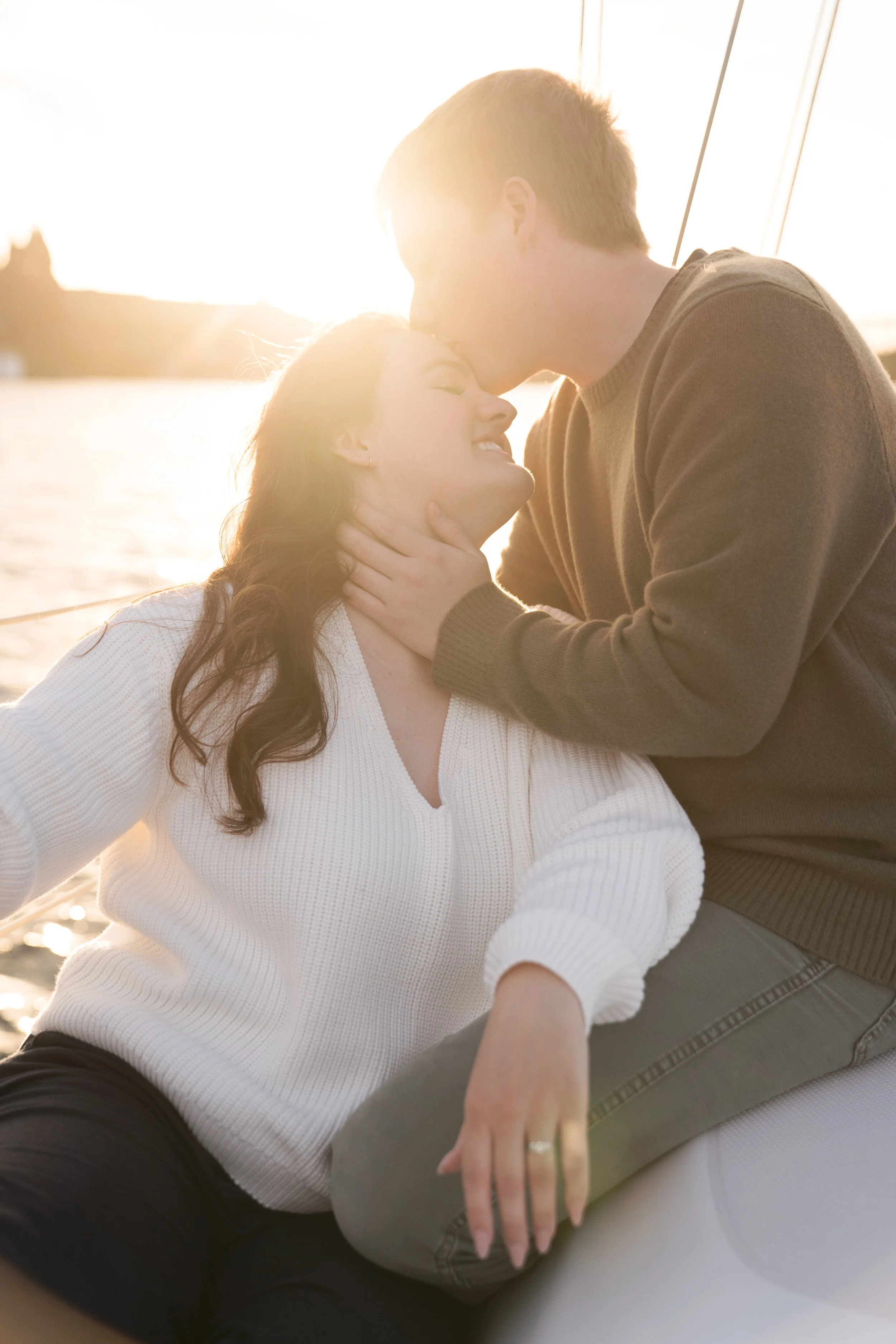 LAURENANDELIAS-oregonengagement-islandsailingclub-sneakpeeks-madelinerosephotographyco-12.jpg