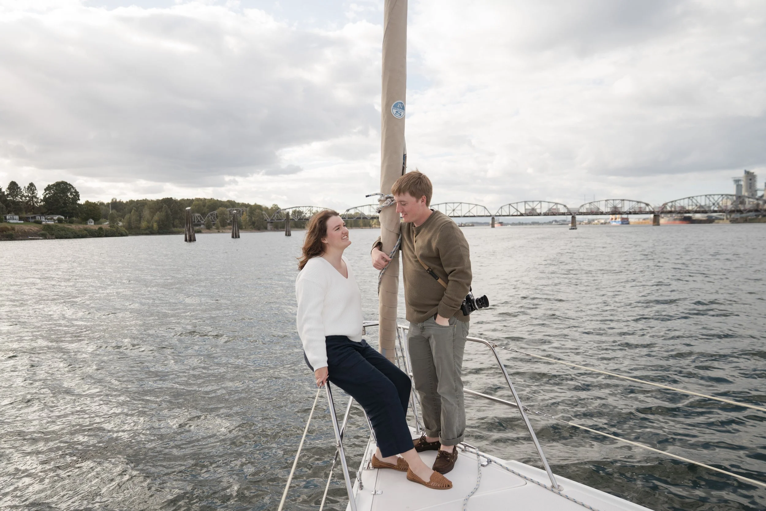 LAURENANDELIAS-oregonengagement-sailingclub-madelinerosephotographyco-22.jpg