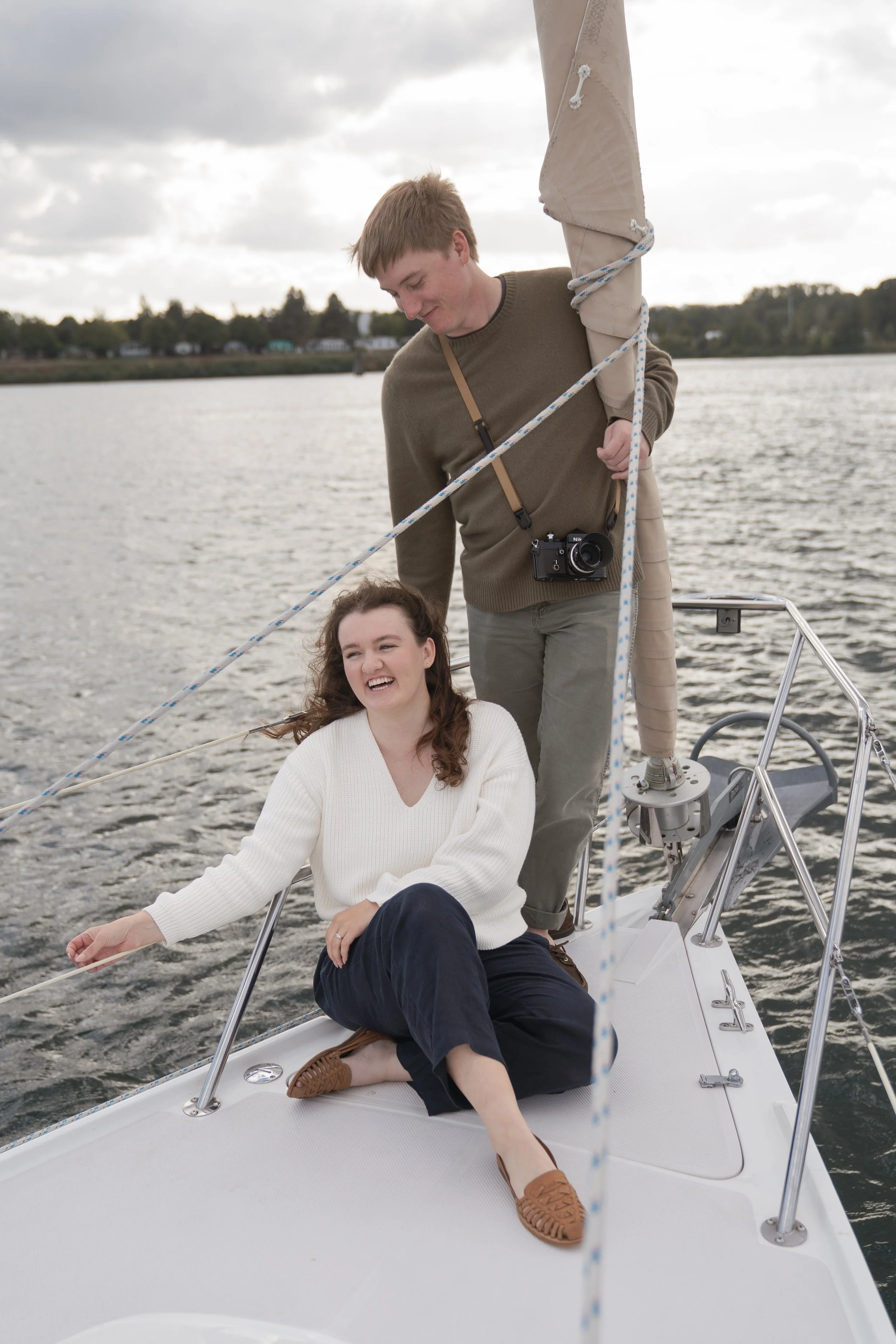LAURENANDELIAS-oregonengagement-sailingclub-madelinerosephotographyco-3.jpg