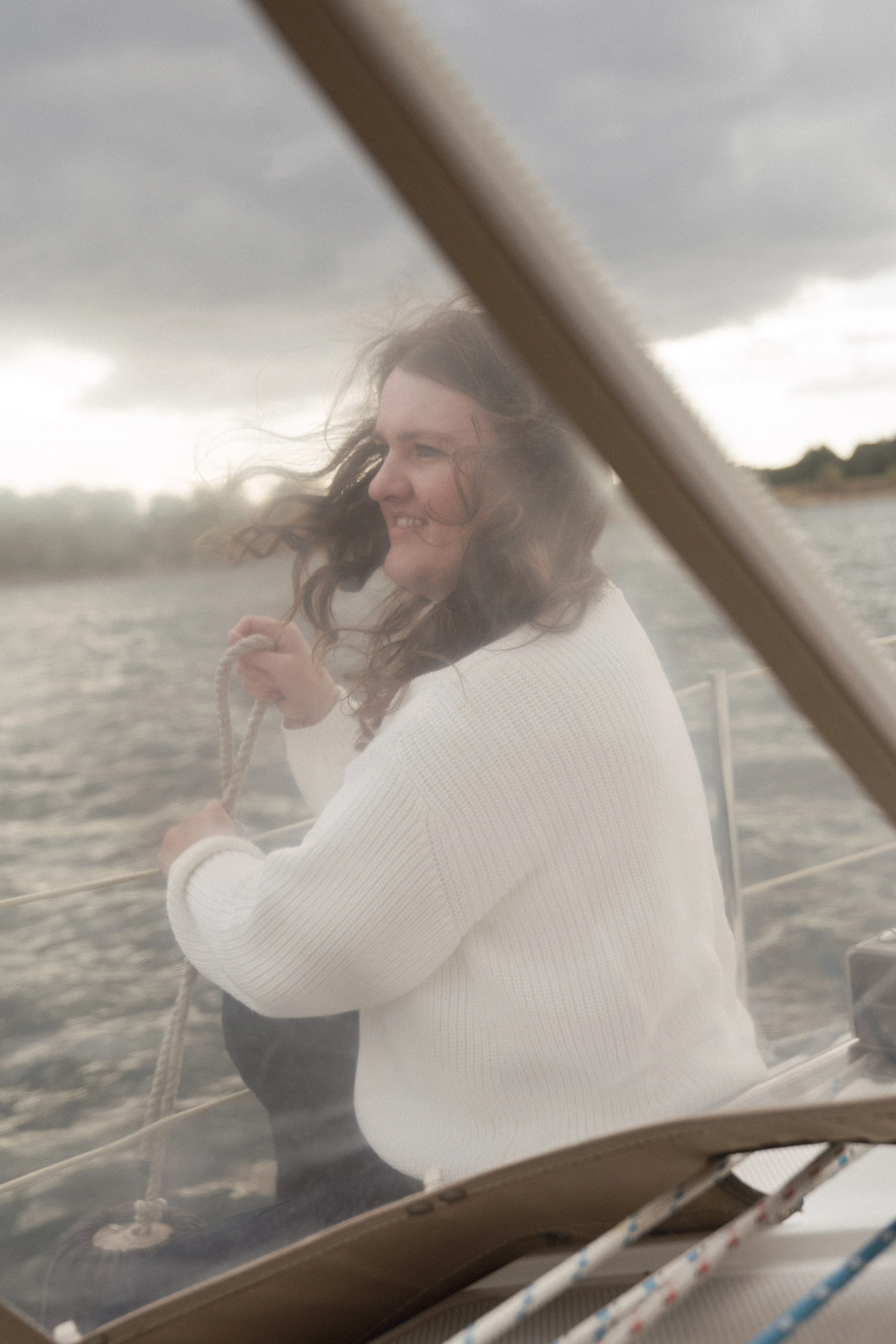 LAURENANDELIAS-oregonengagement-sailingclub-madelinerosephotographyco-27.jpg
