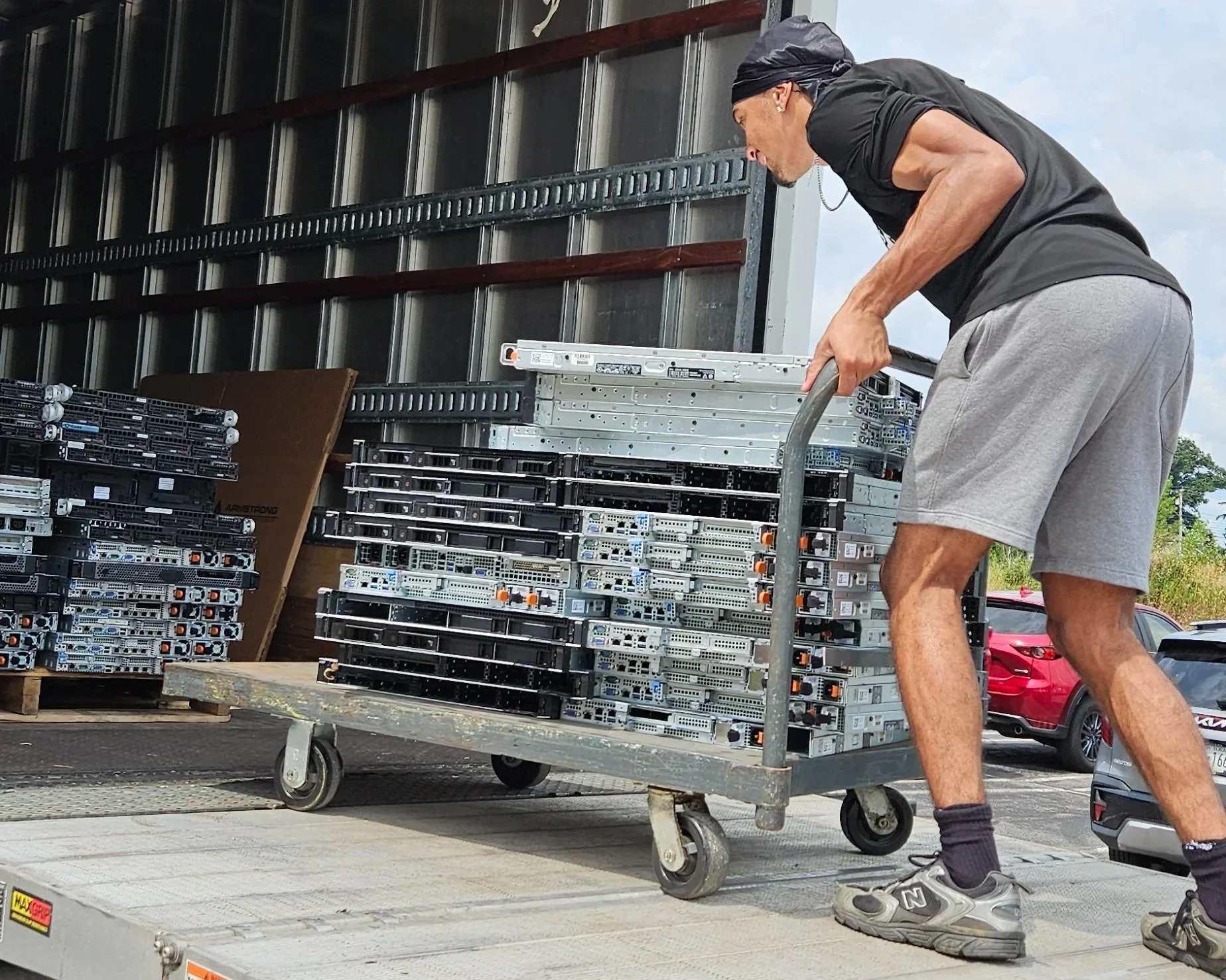 Case Study: Same-Day Data Center Cleanout for a Corporate Enterprise Client