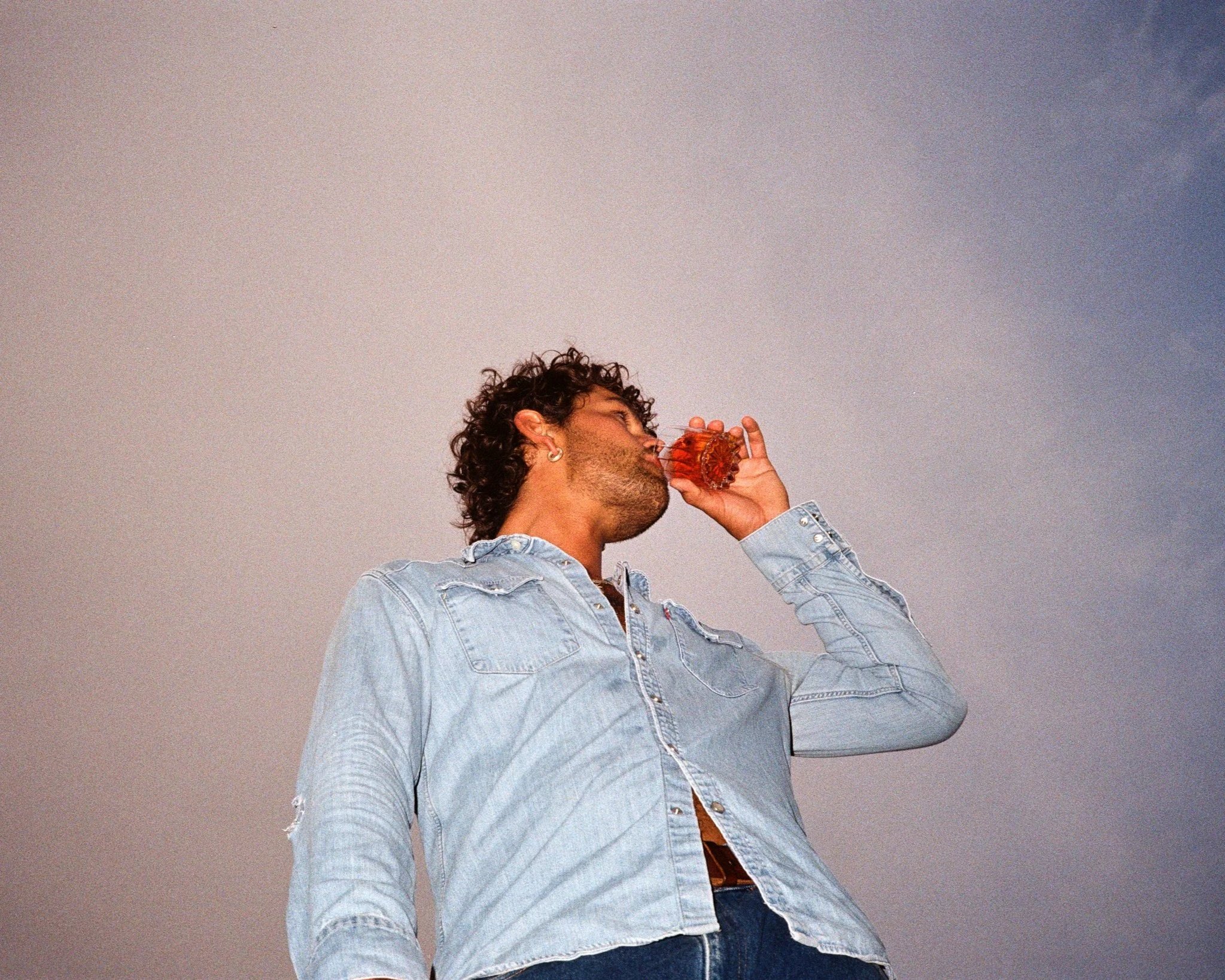 Danny_251125_lowres_+24.jpg