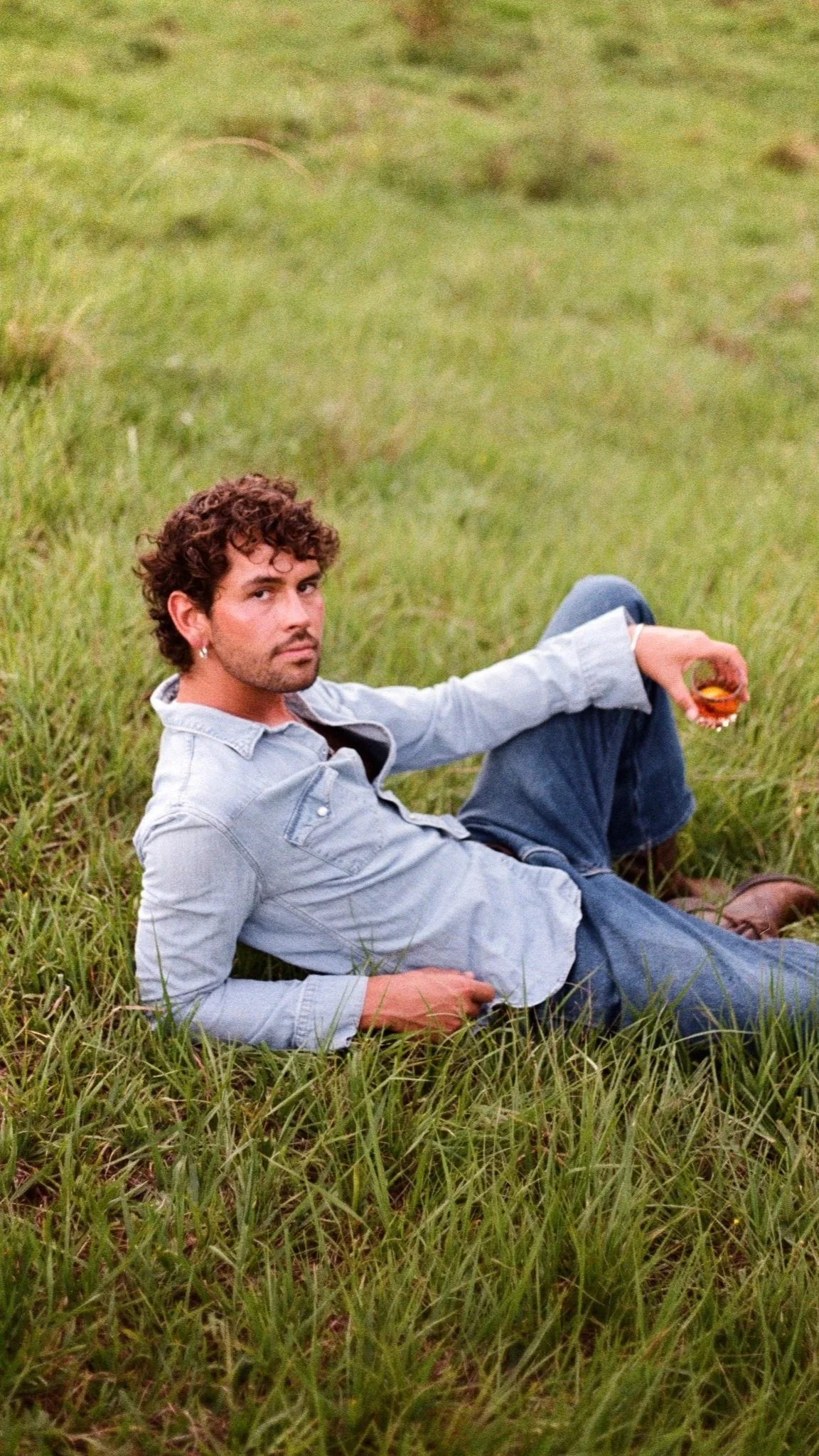 Danny_251125_lowres_+9.jpg