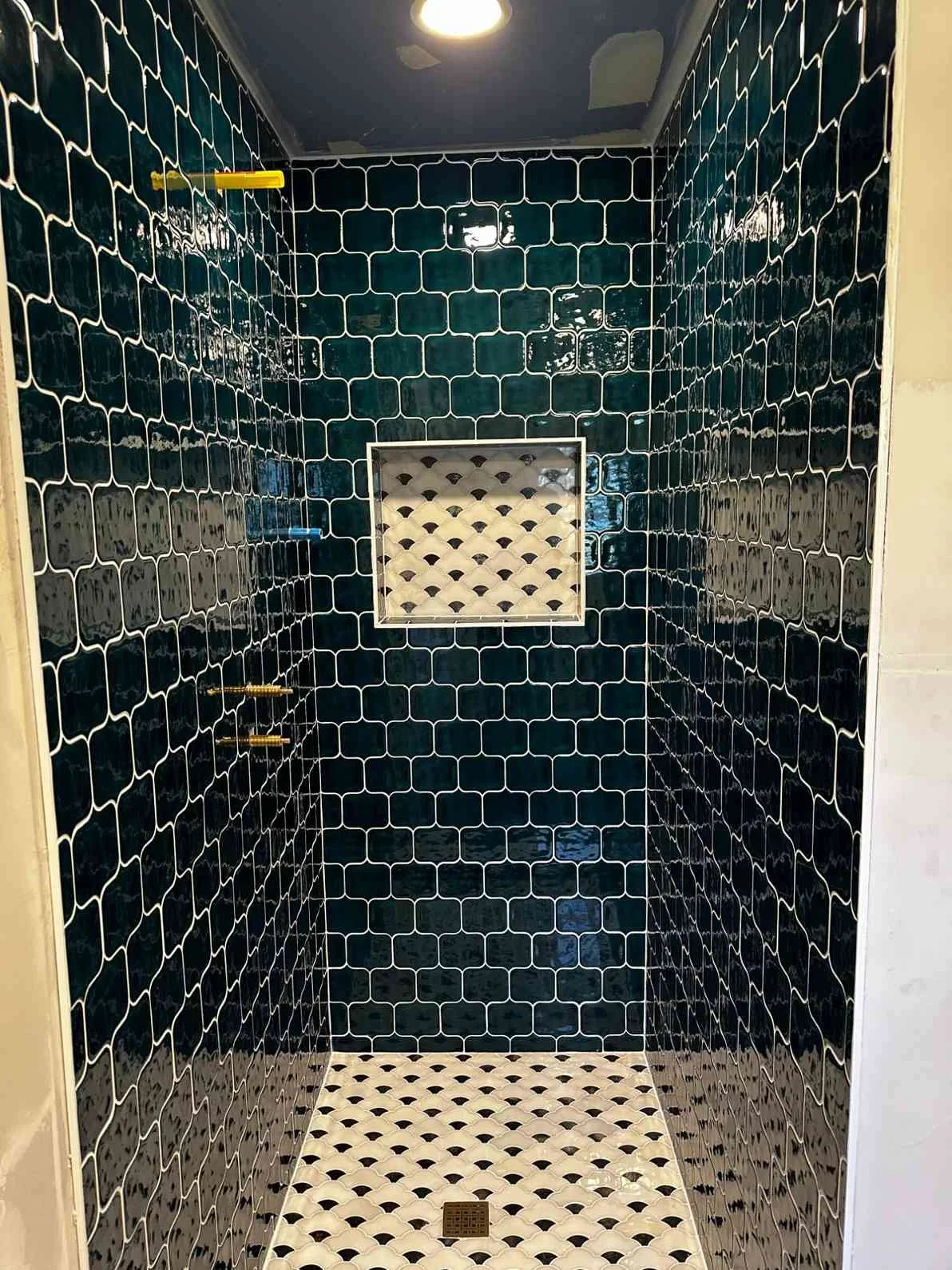 closeupshowerremodelmichigan.jpeg