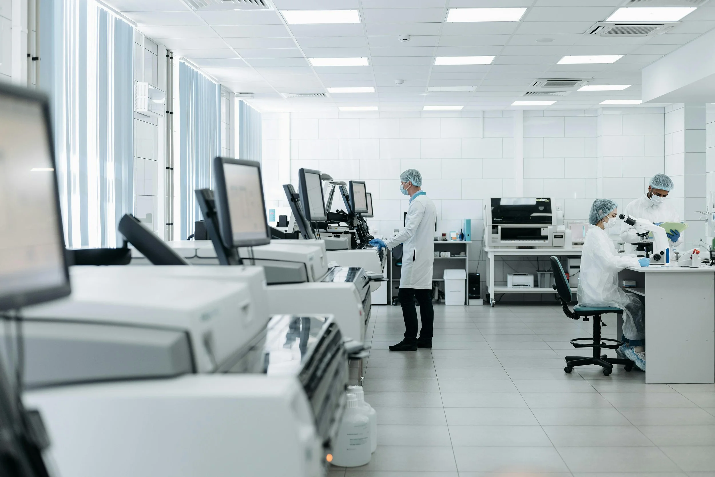 HLA matching and compatibility results in virtual crossmatching
